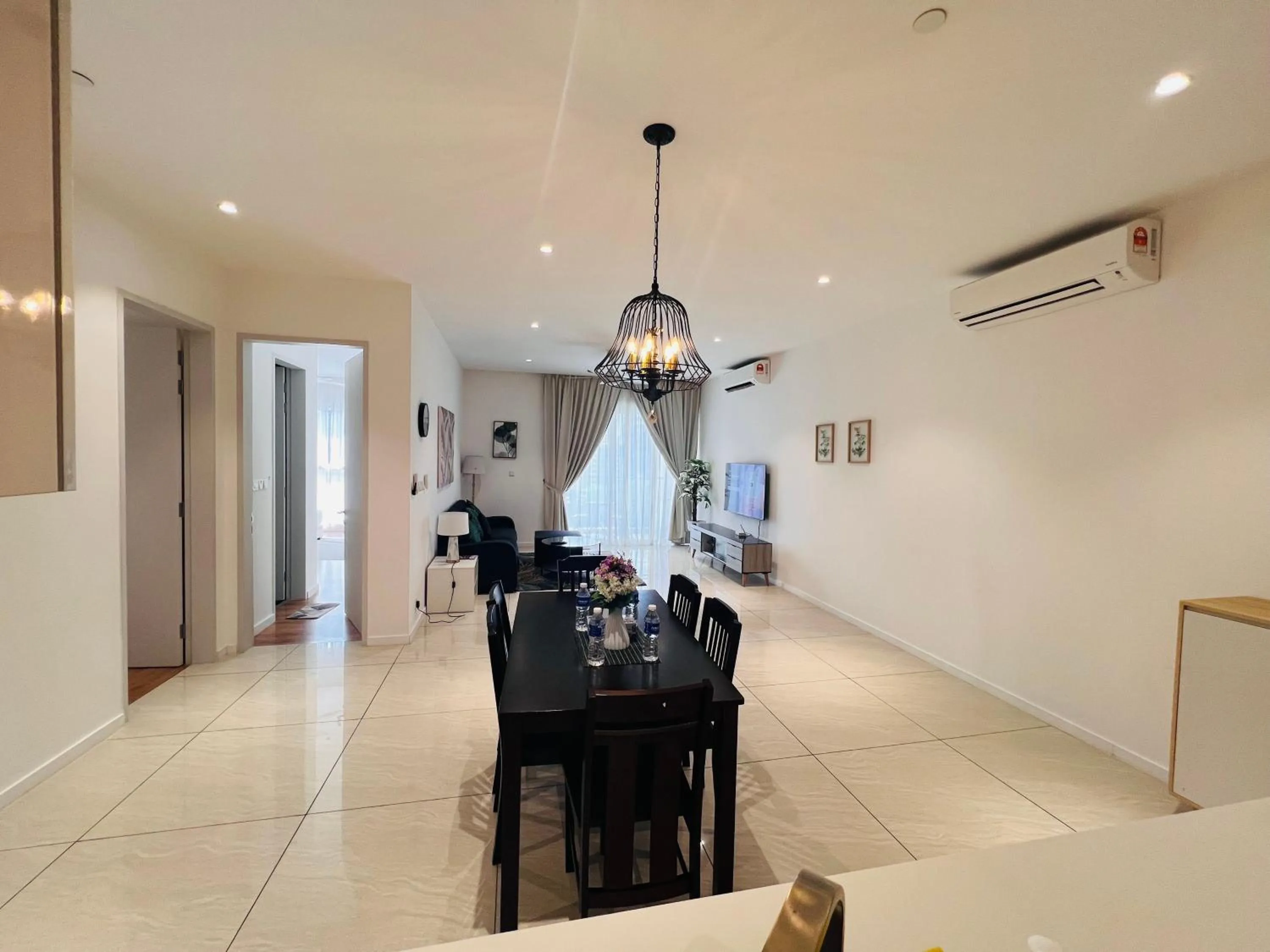 TV and multimedia in Quill Residences Exclusive Suites KLCC