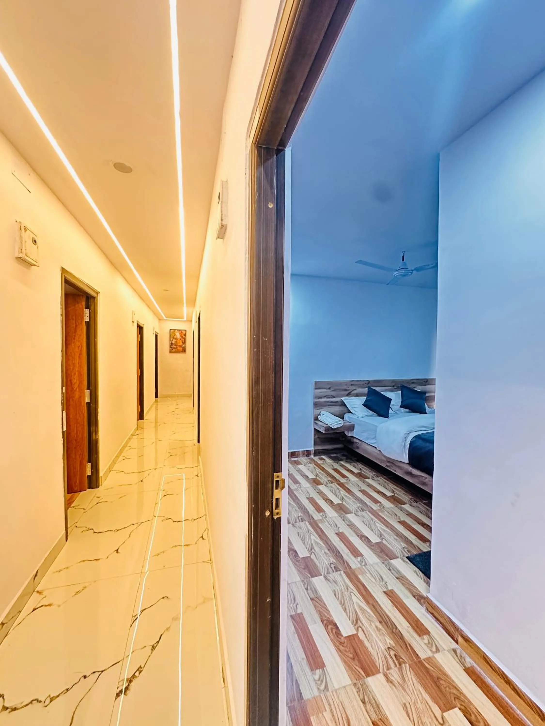 Lobby or reception, Bed in K7 Hotel & Restaurant