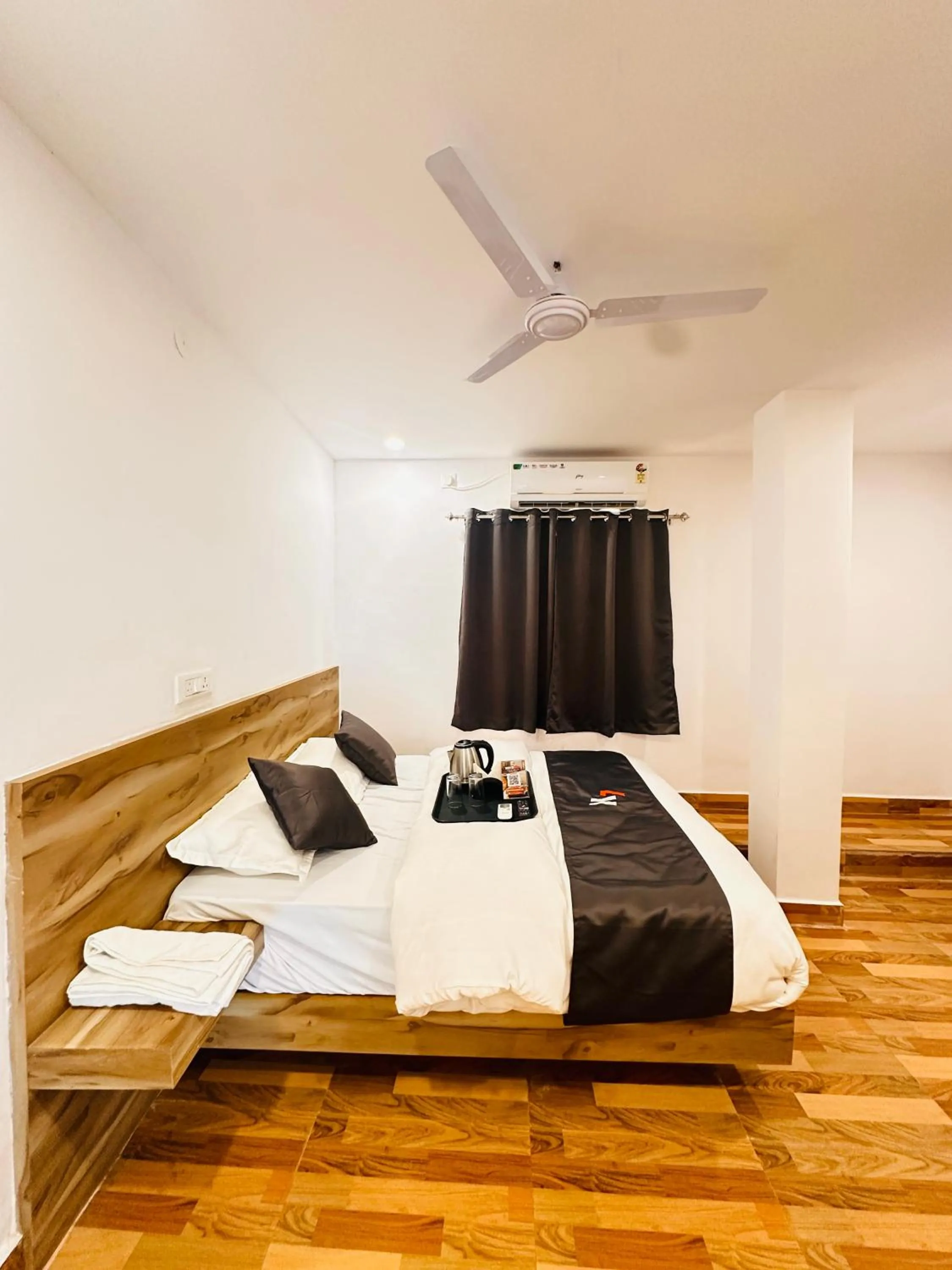 Bed in K7 Hotel & Restaurant