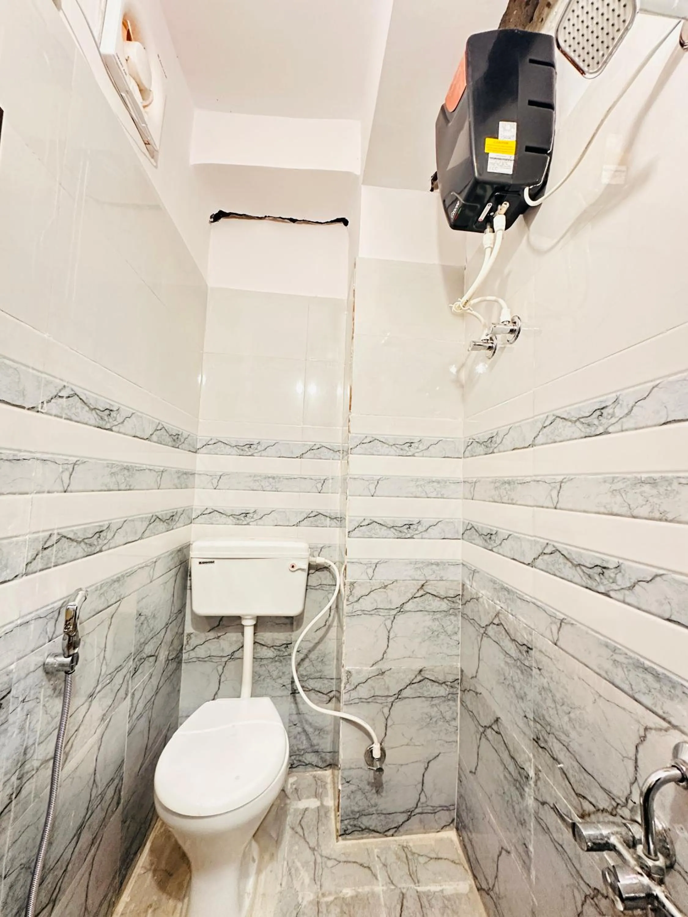 Bathroom in K7 Hotel & Restaurant
