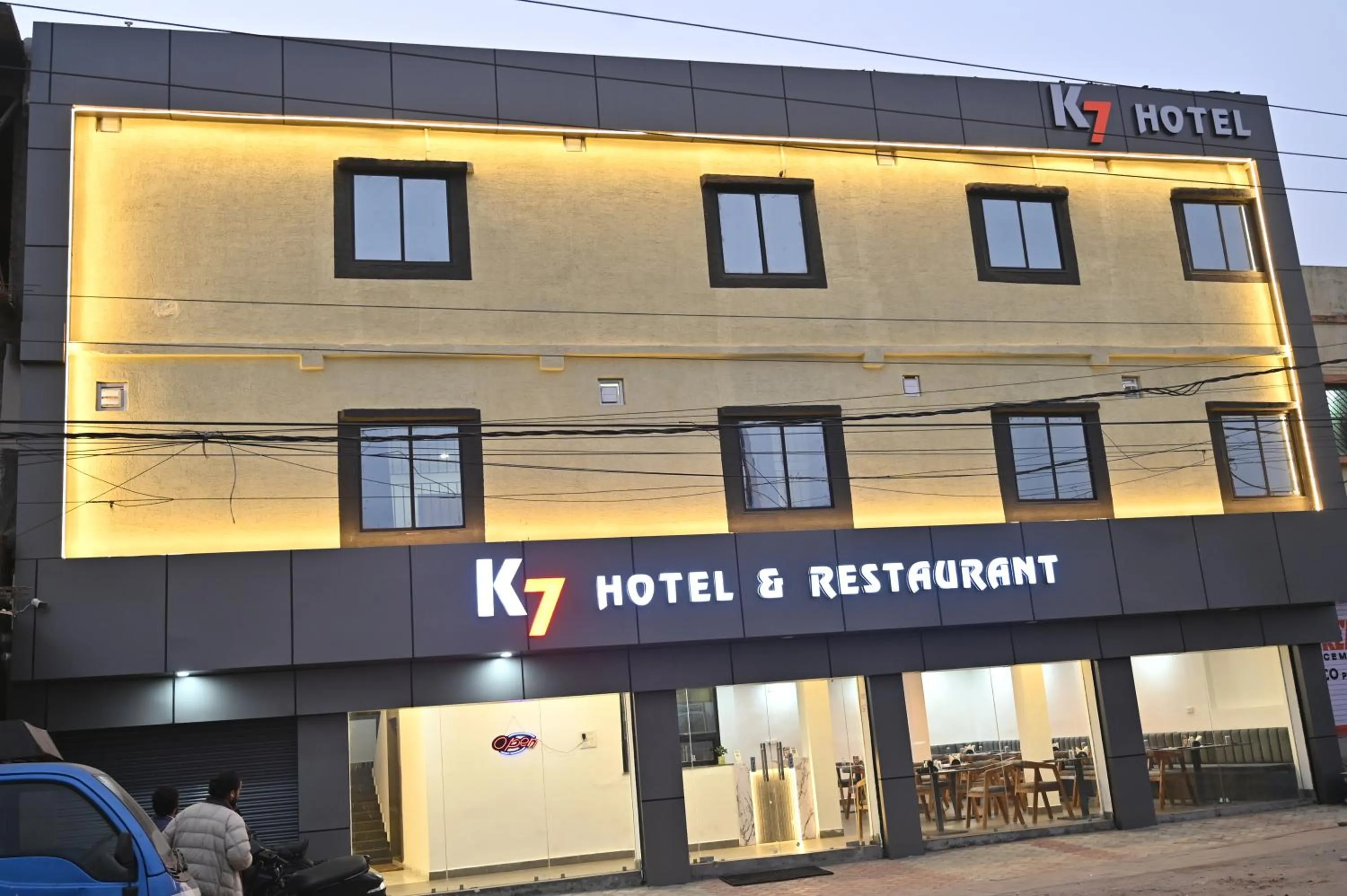 Facade/entrance in K7 Hotel & Restaurant