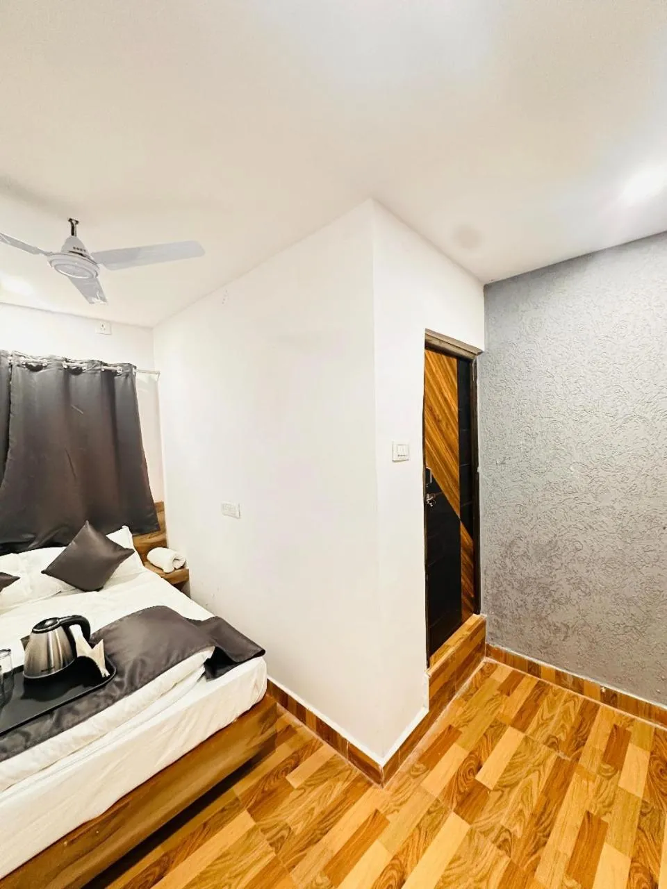 Bedroom, Bed in K7 Hotel & Restaurant