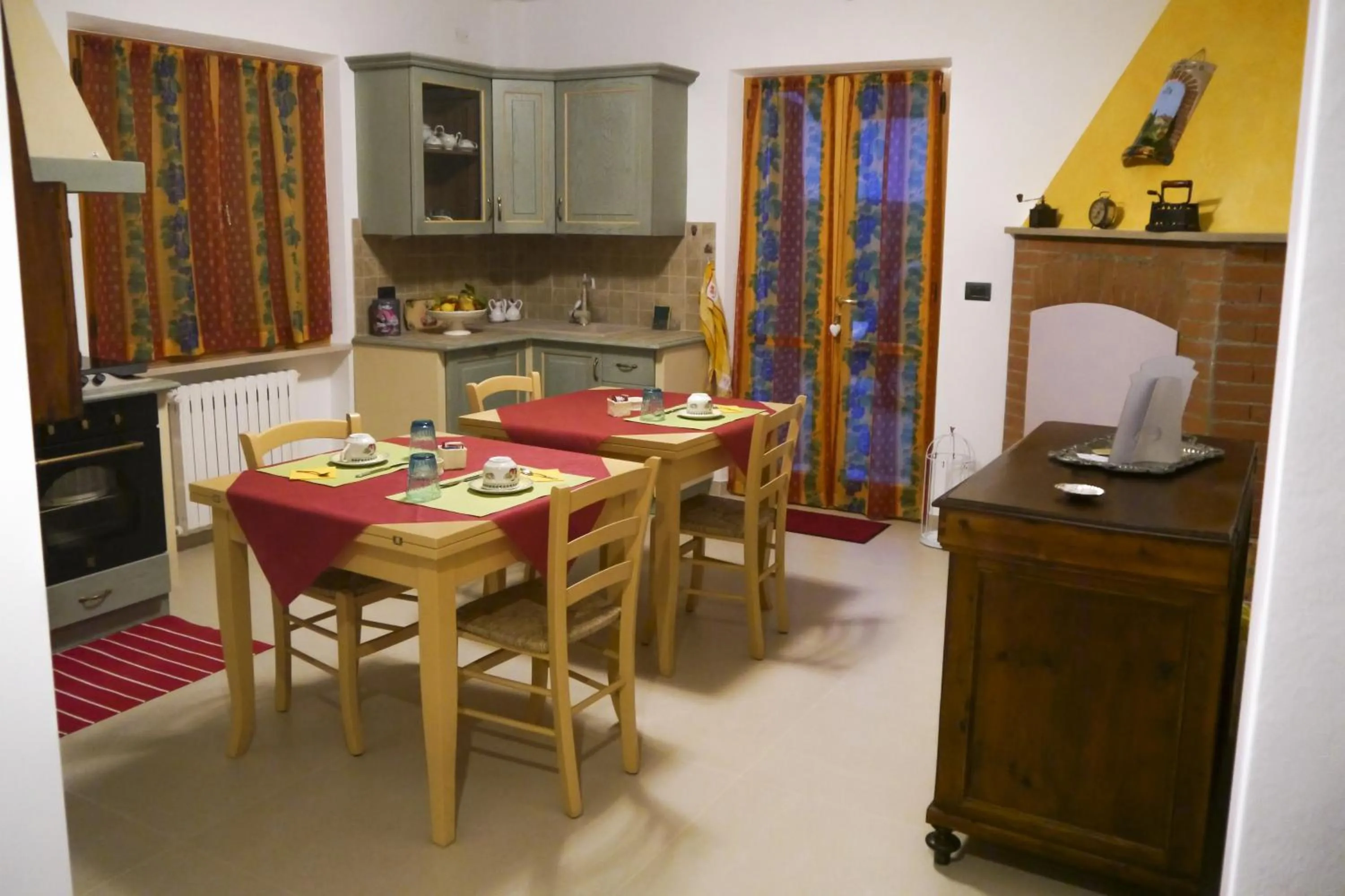 Kitchen or kitchenette, Kitchen/Kitchenette in B&B Le Dive