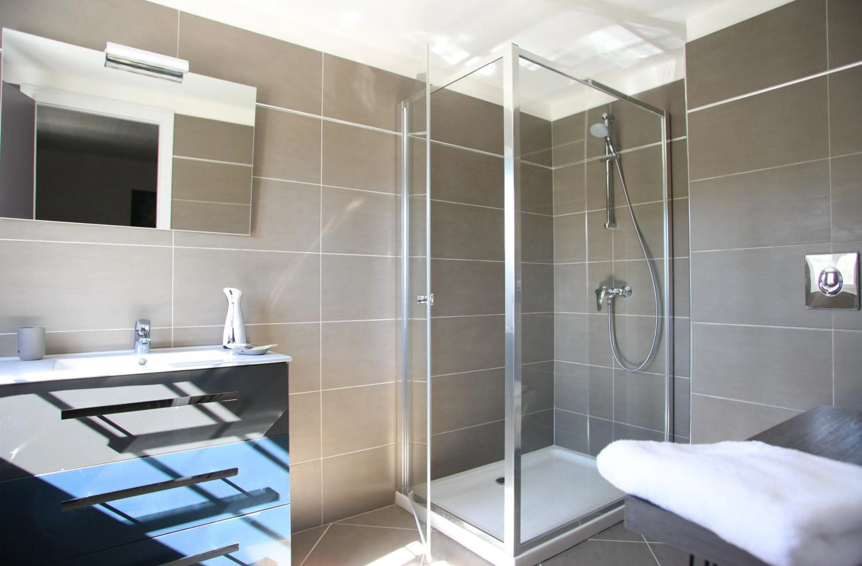 Bathroom in Best Western Hotel Casa Bianca, Piscine Intérieure et Extérieure