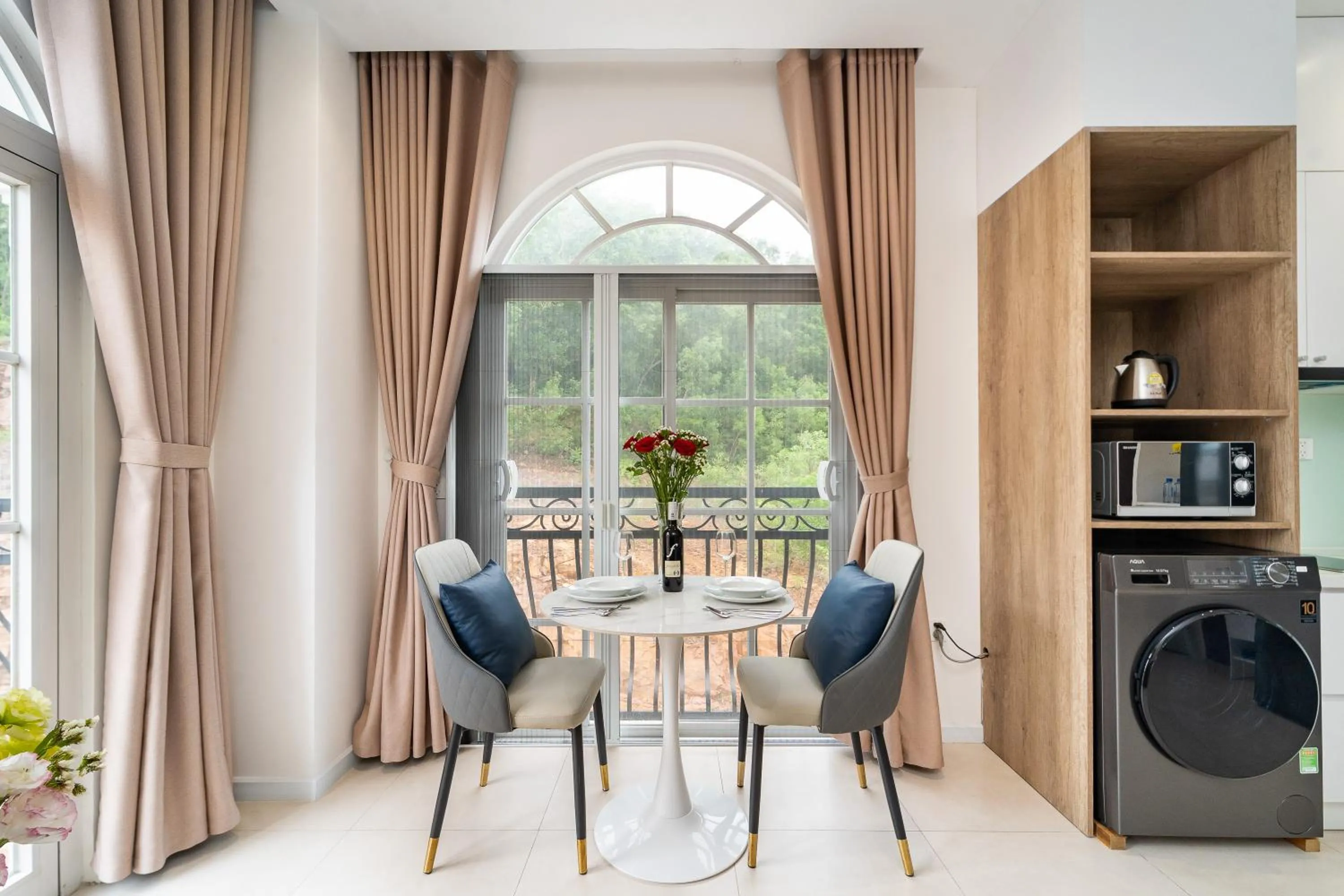 Novus Sol Hotel & Apartment Sunset Town Phu Quoc