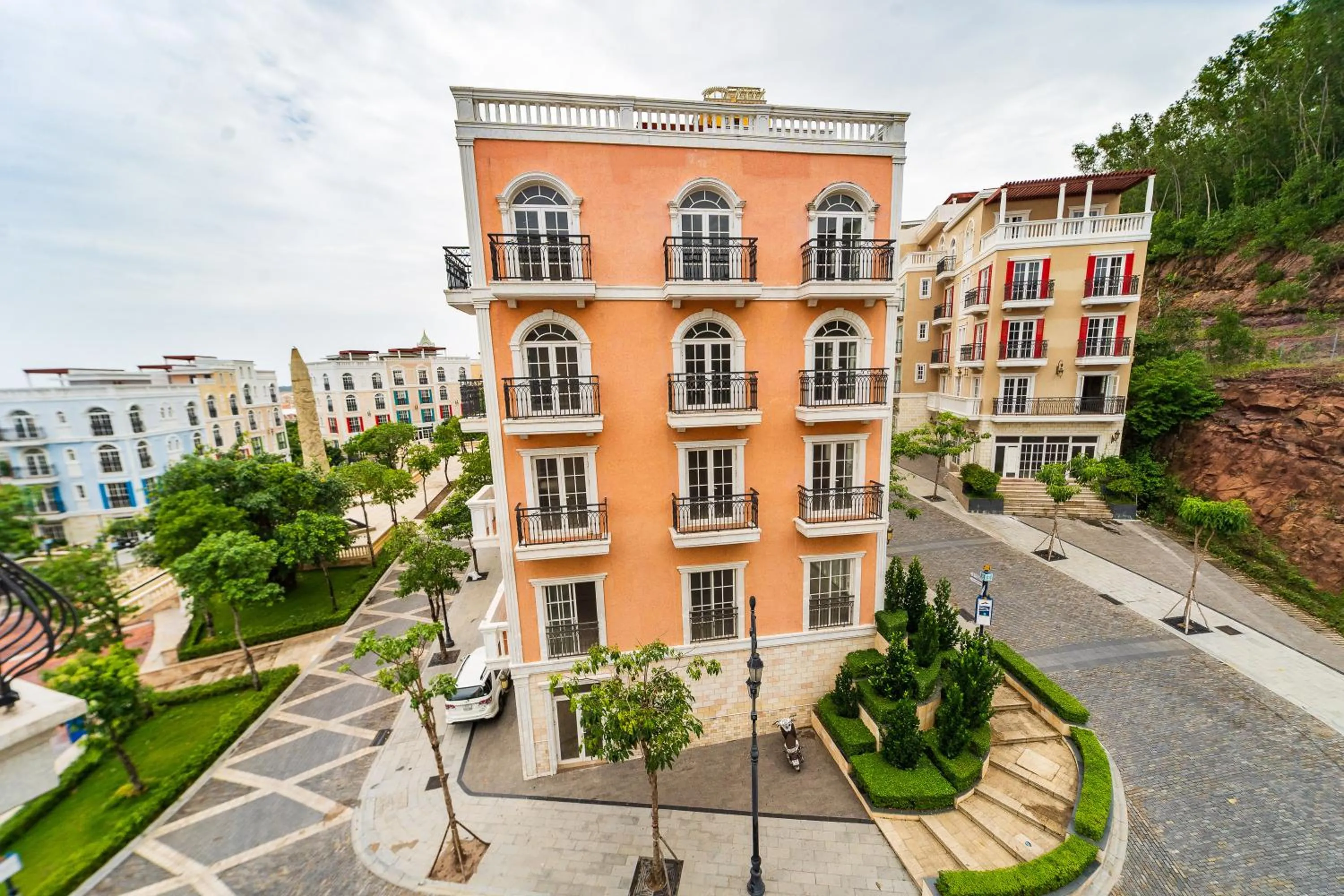 Novus Sol Hotel & Apartment Sunset Town Phu Quoc