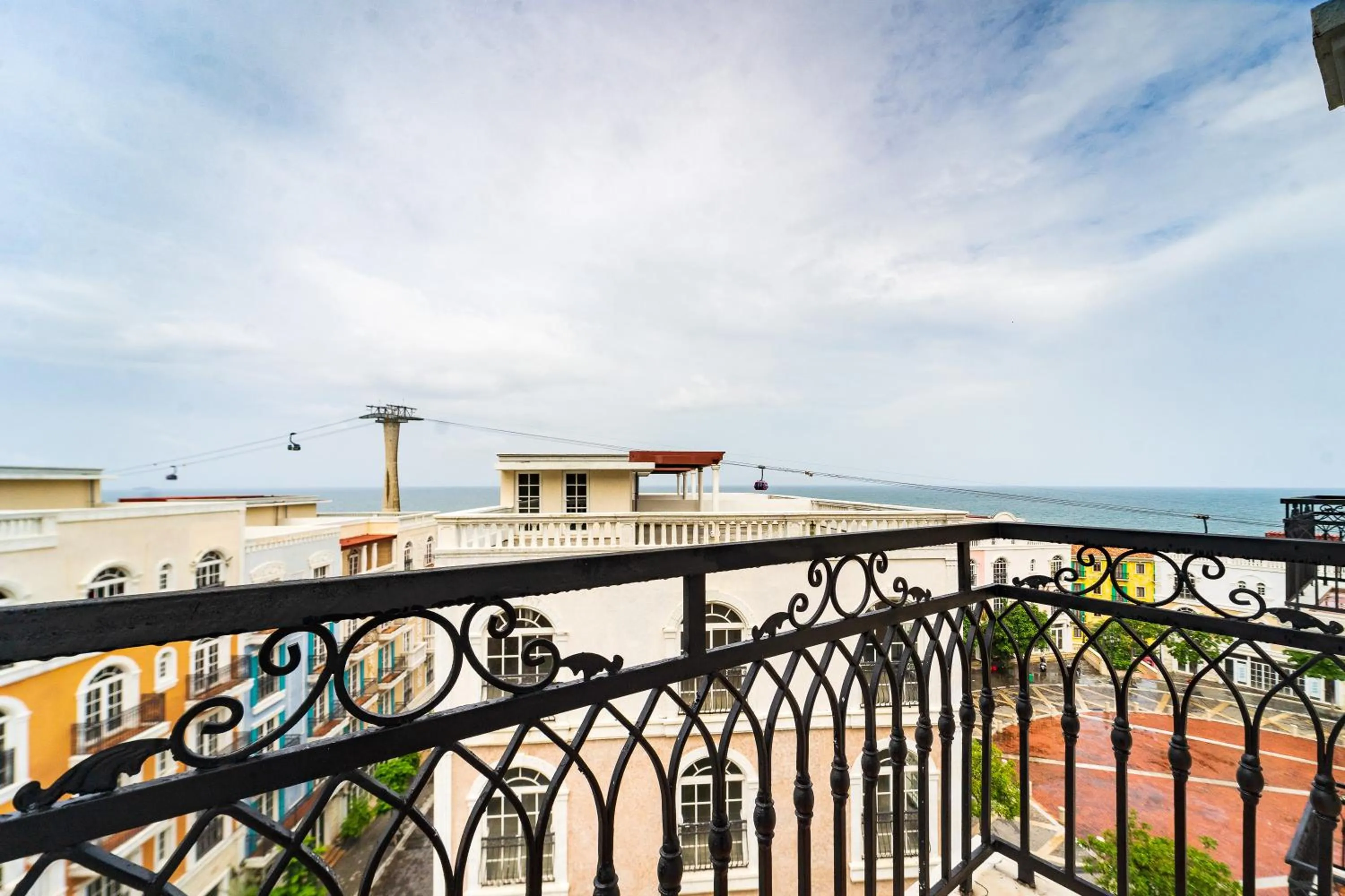 Novus Sol Hotel & Apartment Sunset Town Phu Quoc