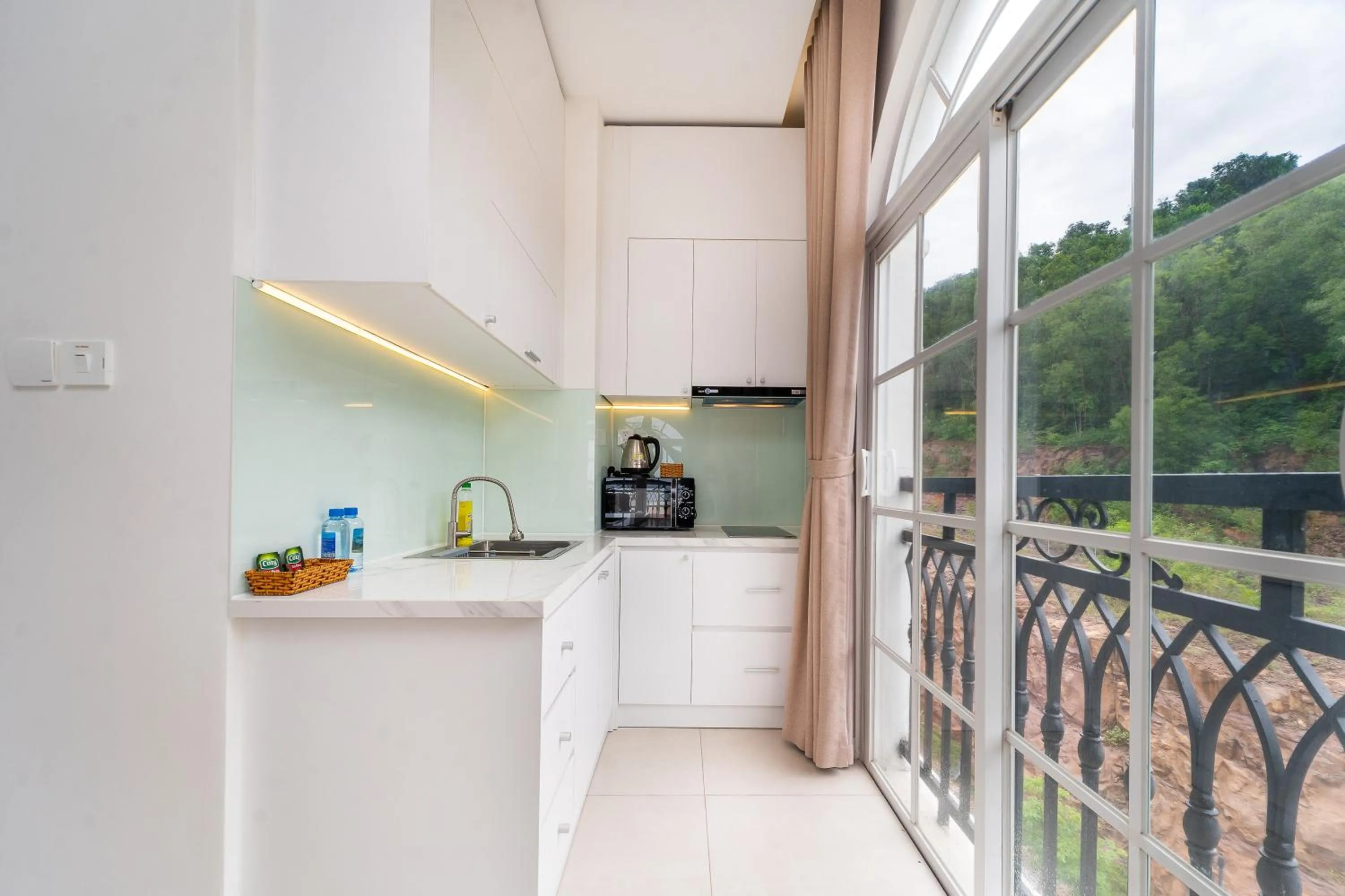 Novus Sol Hotel & Apartment Sunset Town Phu Quoc