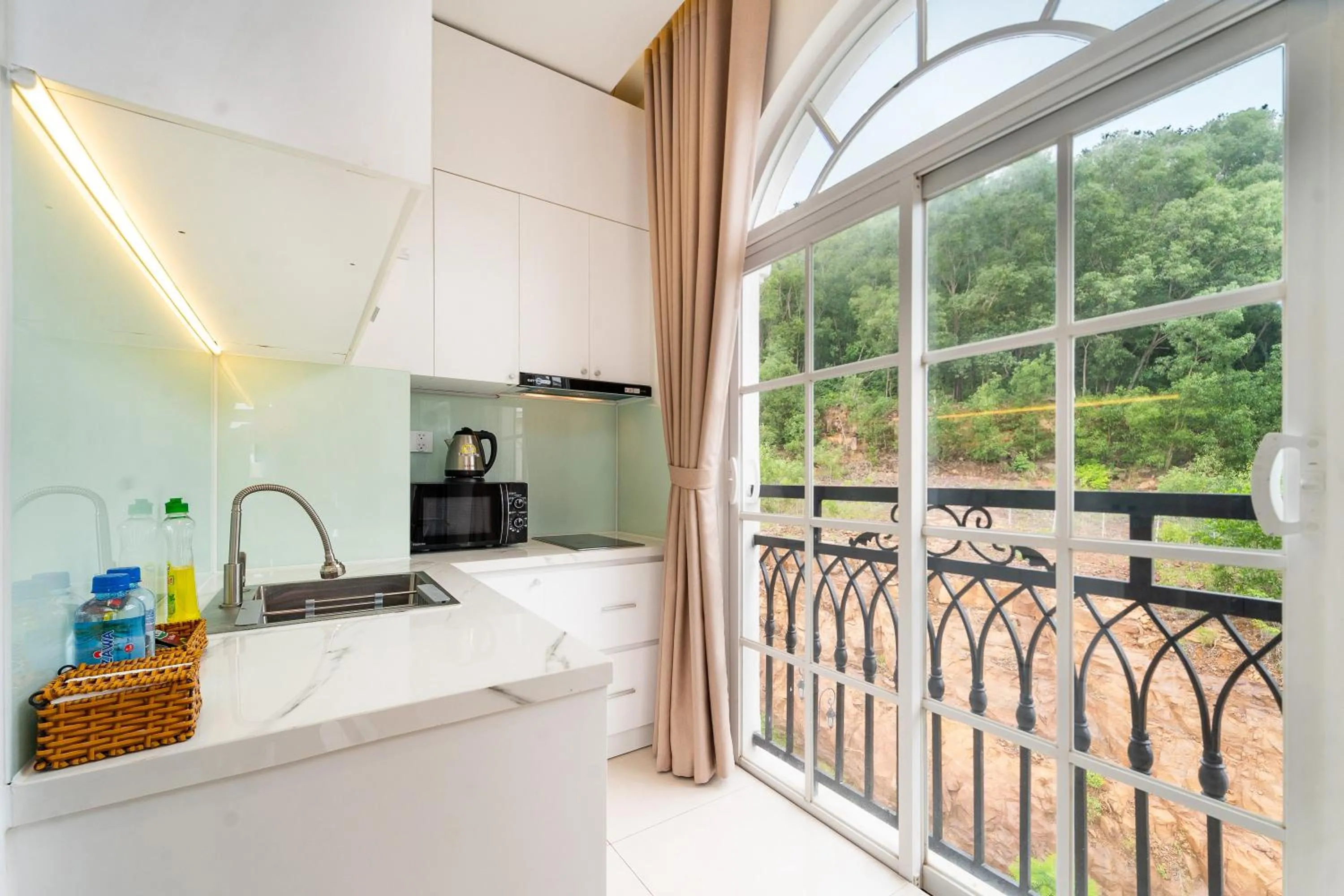 Novus Sol Hotel & Apartment Sunset Town Phu Quoc