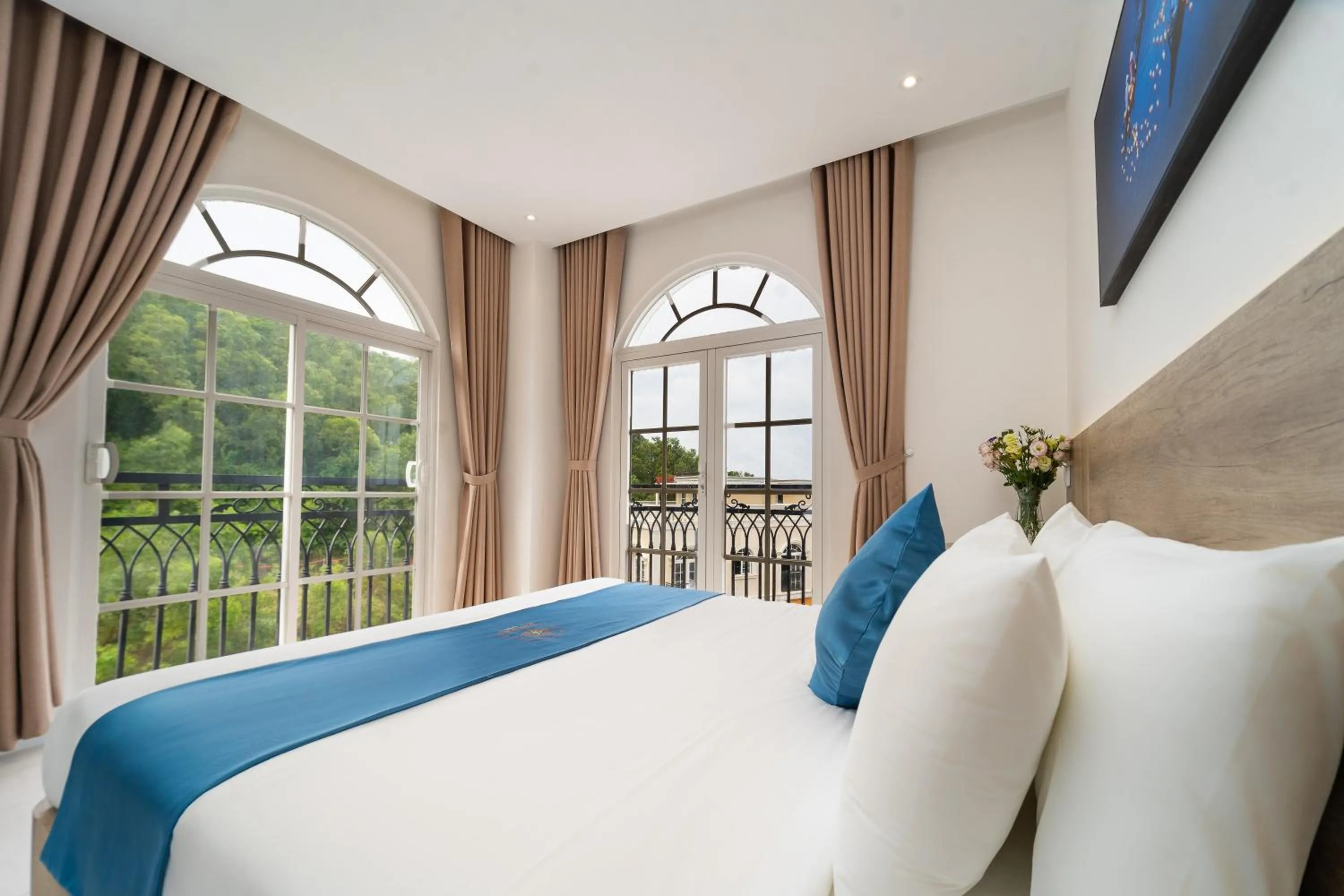 Bed in Novus Sol Hotel & Apartment Sunset Town Phu Quoc
