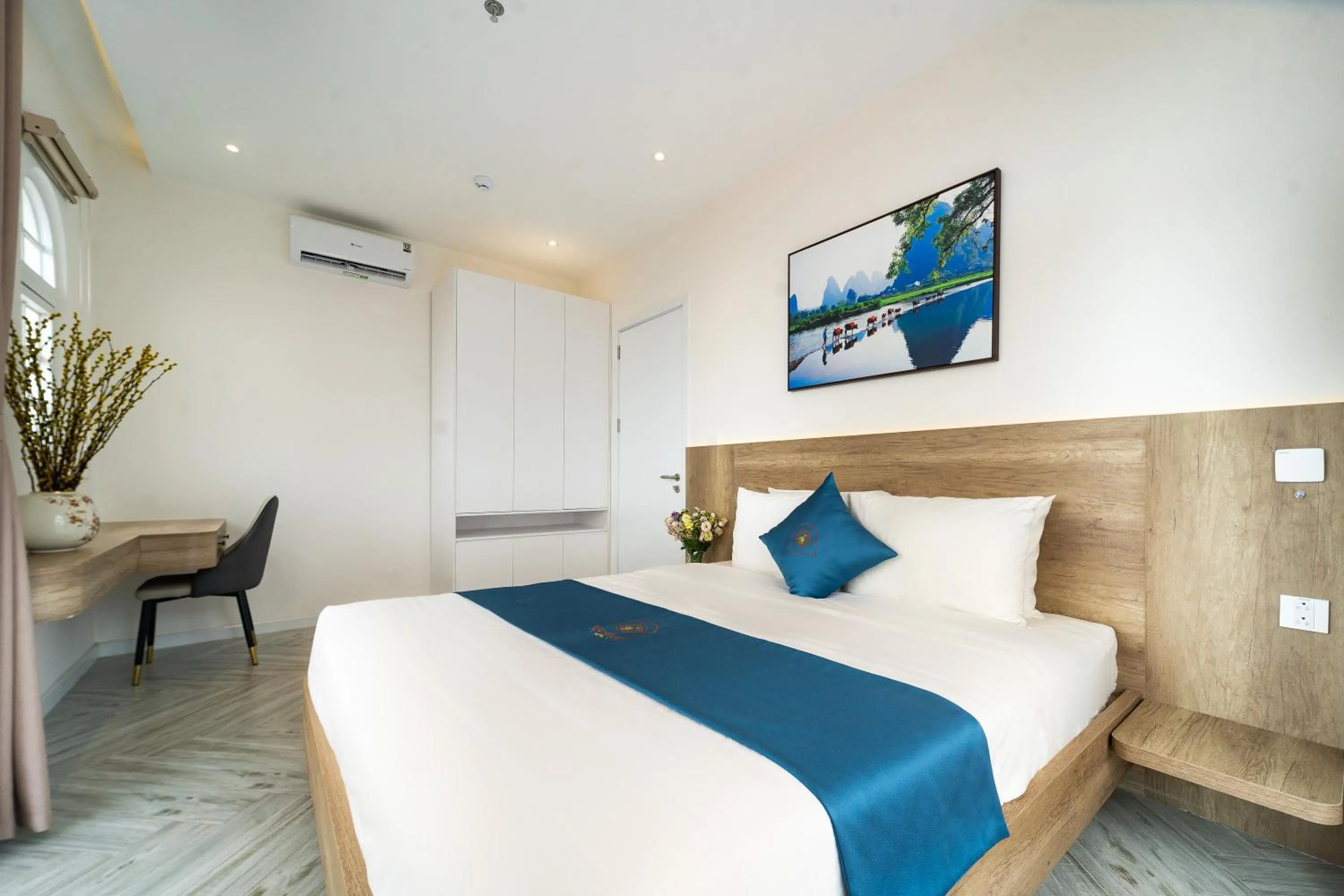 Bed in Novus Sol Hotel & Apartment Sunset Town Phu Quoc