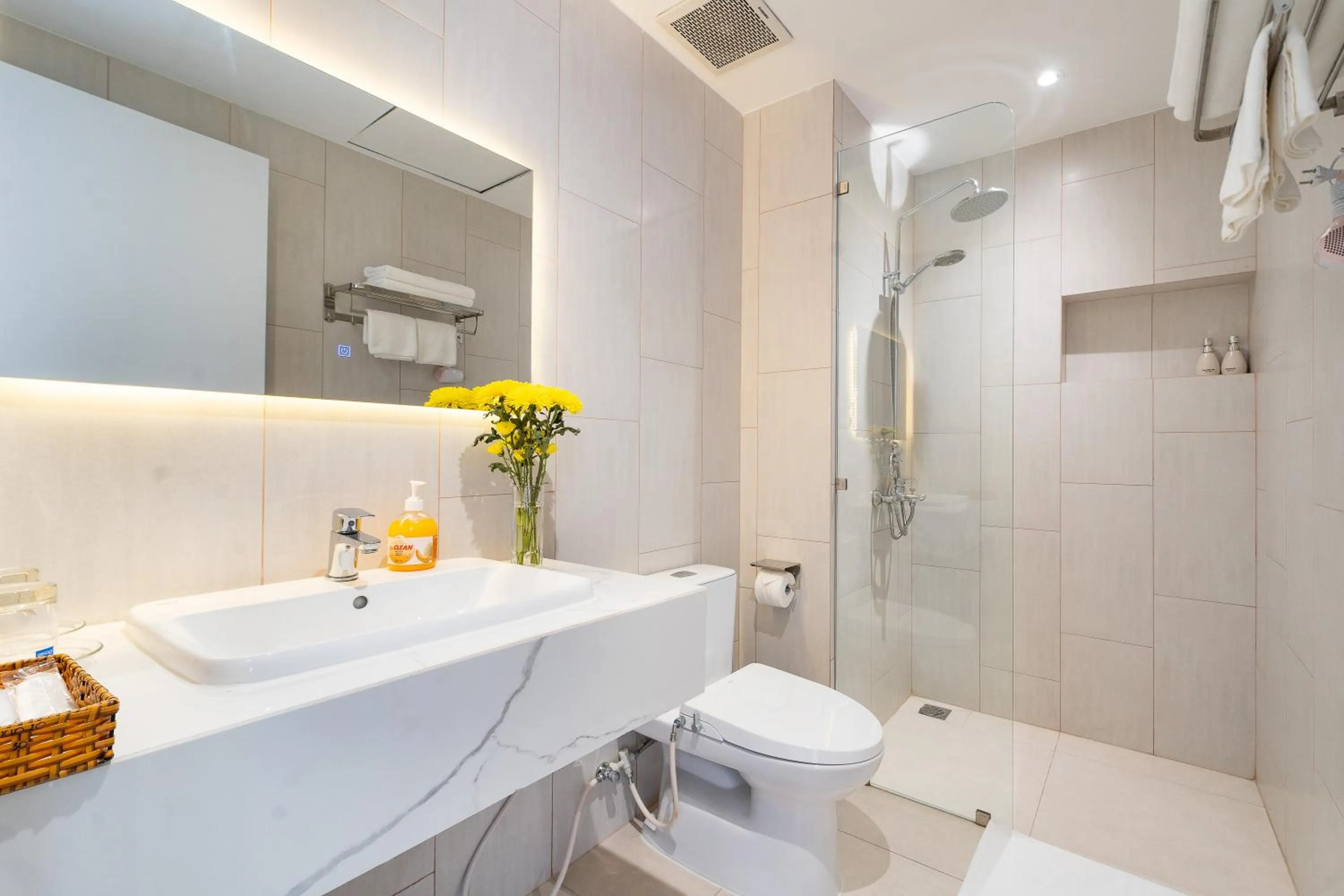 Shower in Novus Sol Hotel & Apartment Sunset Town Phu Quoc