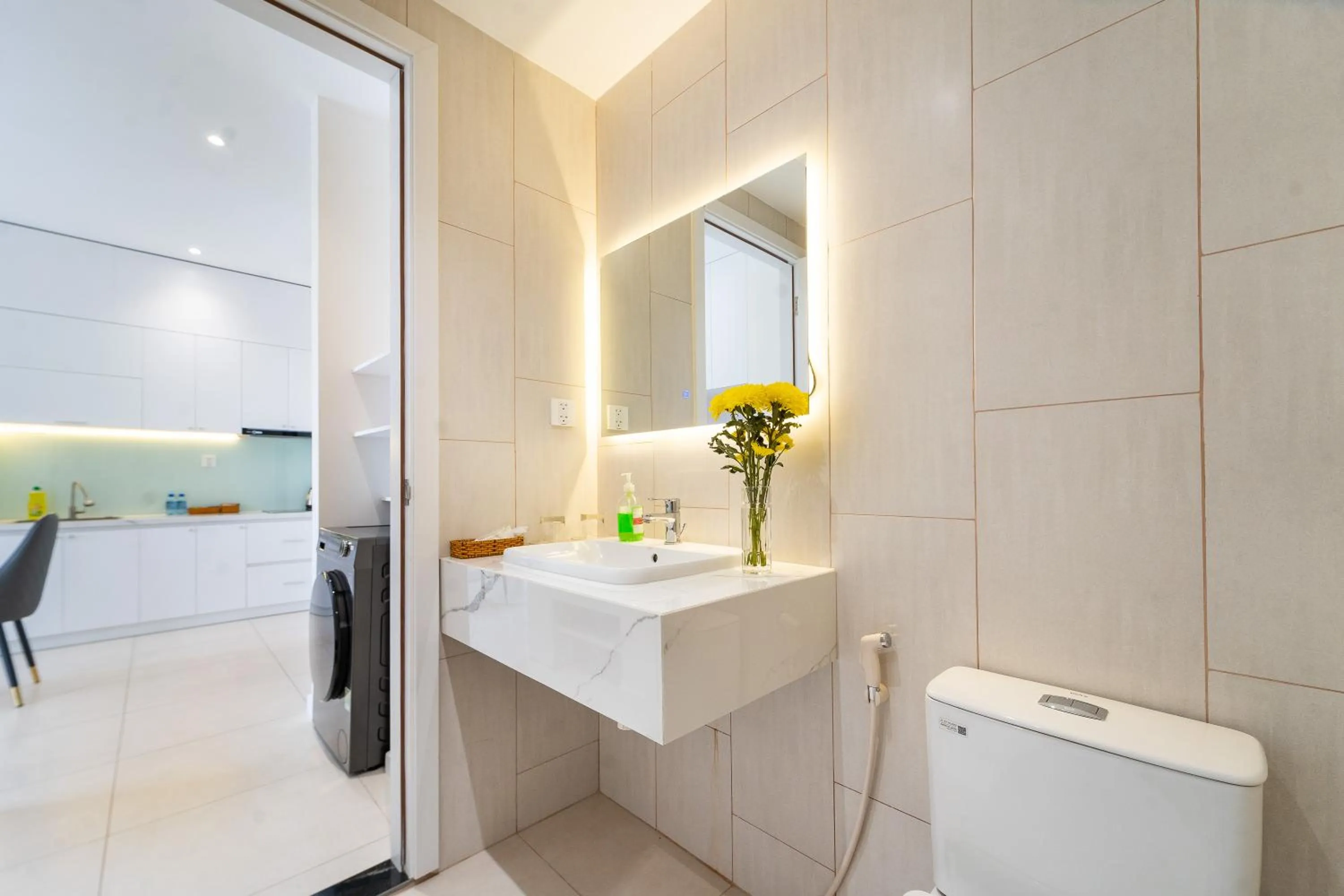 Toilet in Novus Sol Hotel & Apartment Sunset Town Phu Quoc