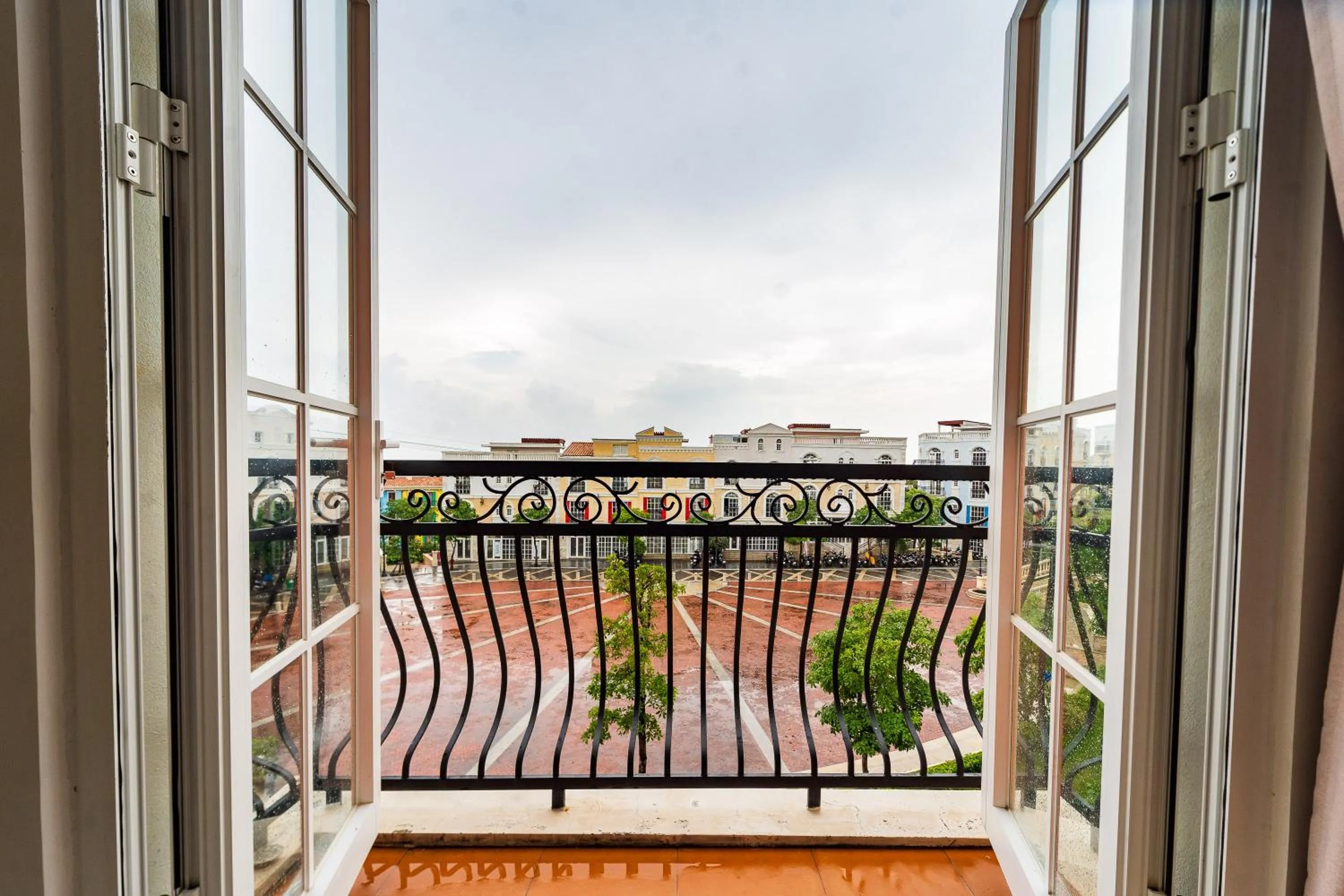 Novus Sol Hotel & Apartment Sunset Town Phu Quoc