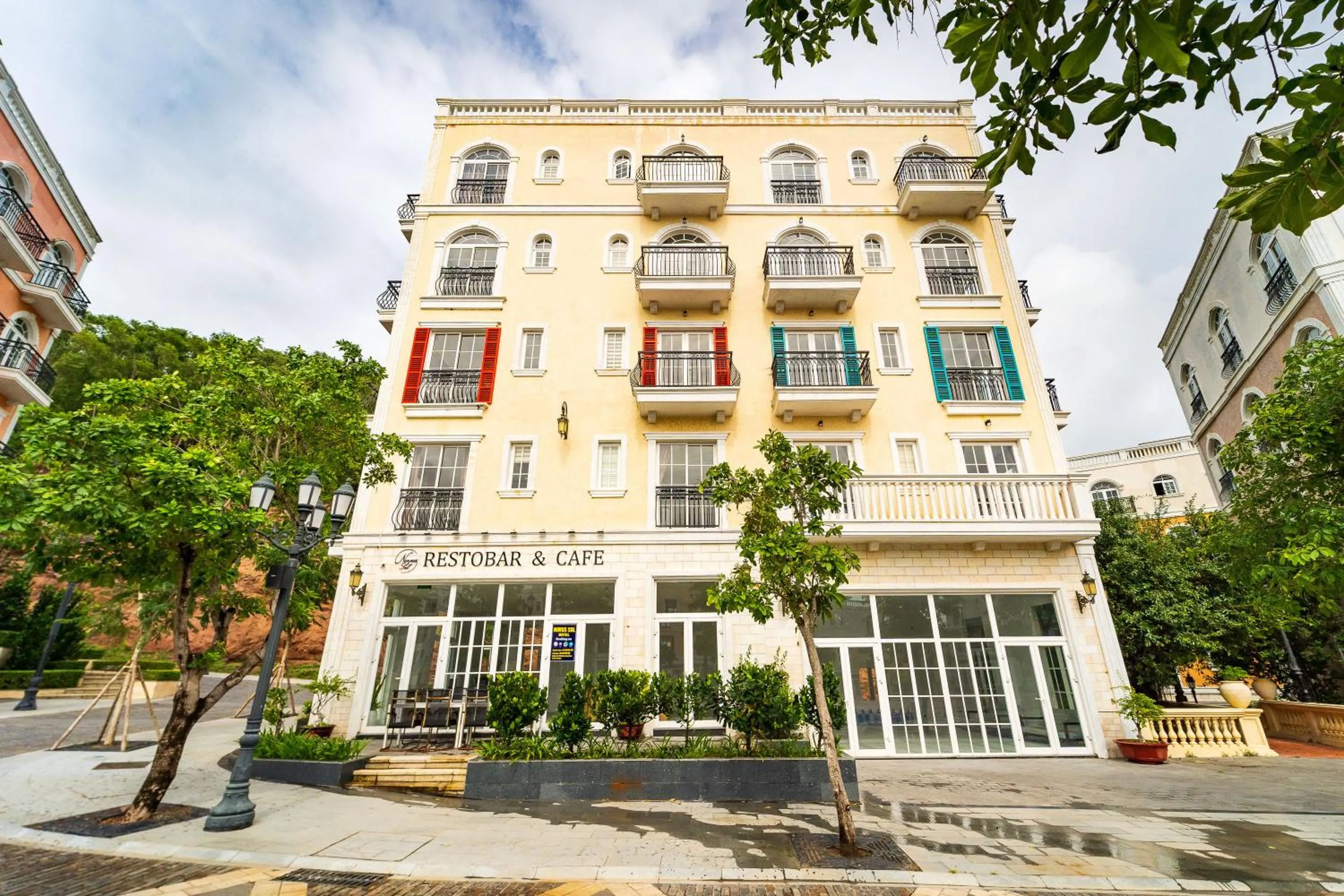 Novus Sol Hotel & Apartment Sunset Town Phu Quoc