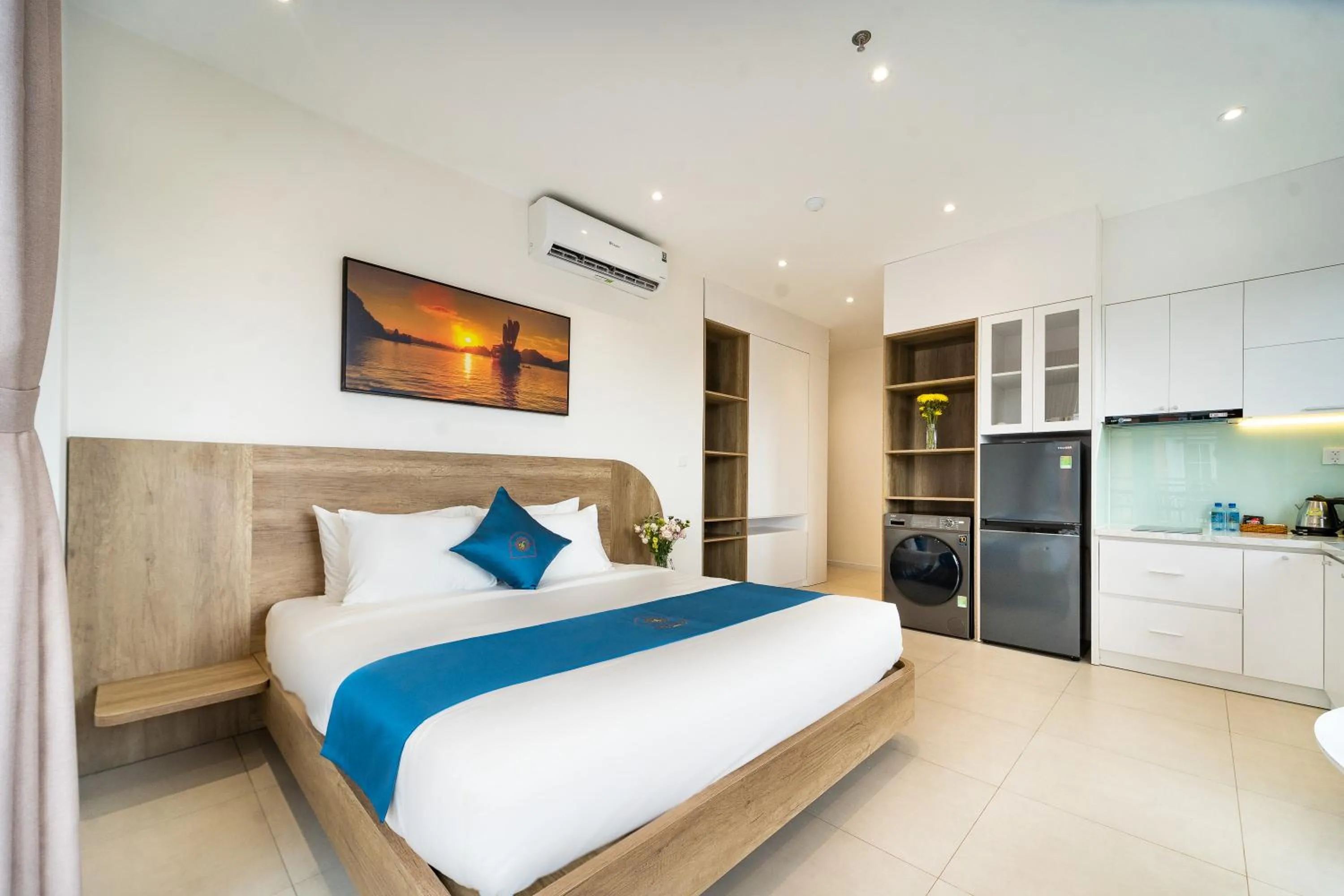Bed in Novus Sol Hotel & Apartment Sunset Town Phu Quoc
