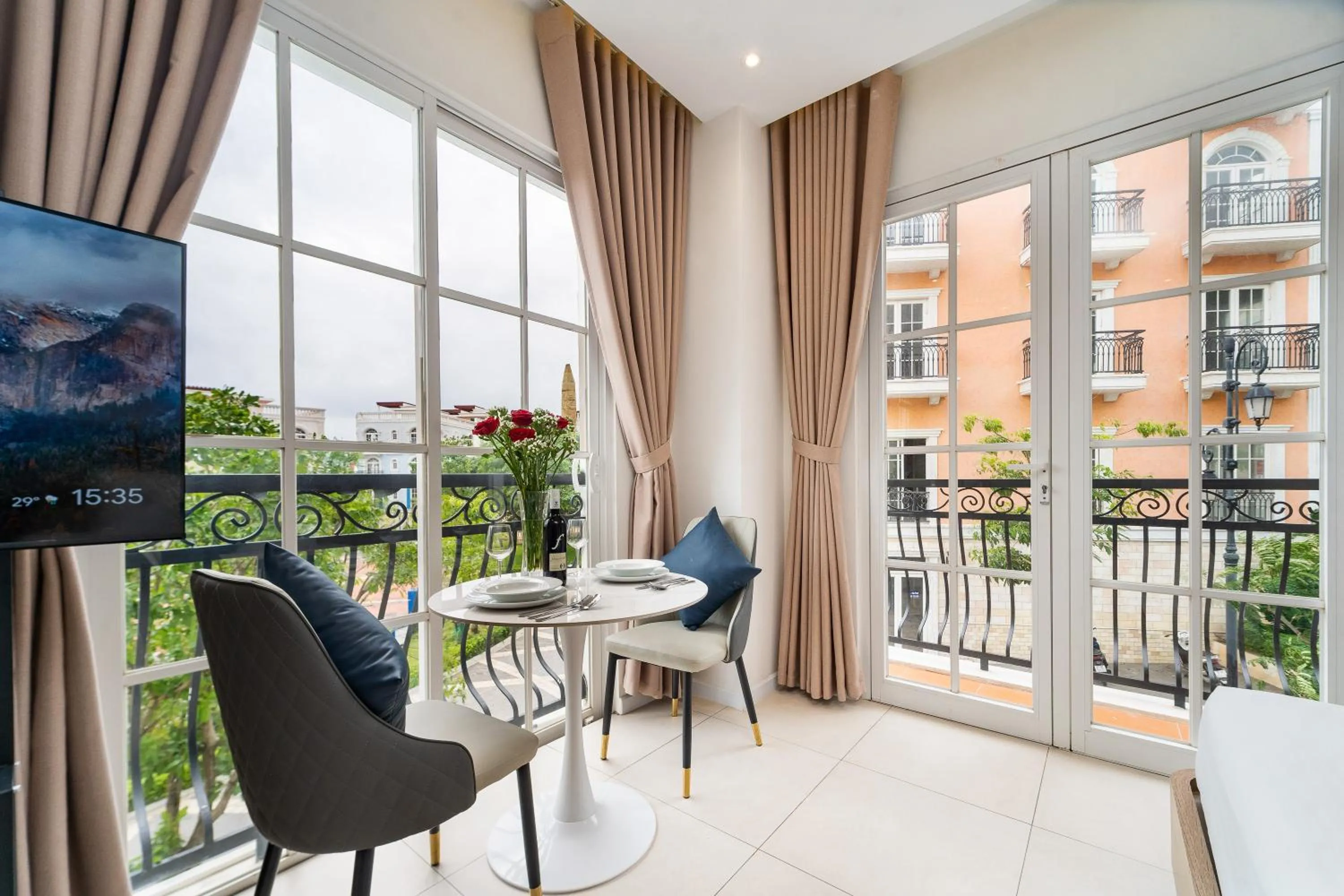 Novus Sol Hotel & Apartment Sunset Town Phu Quoc