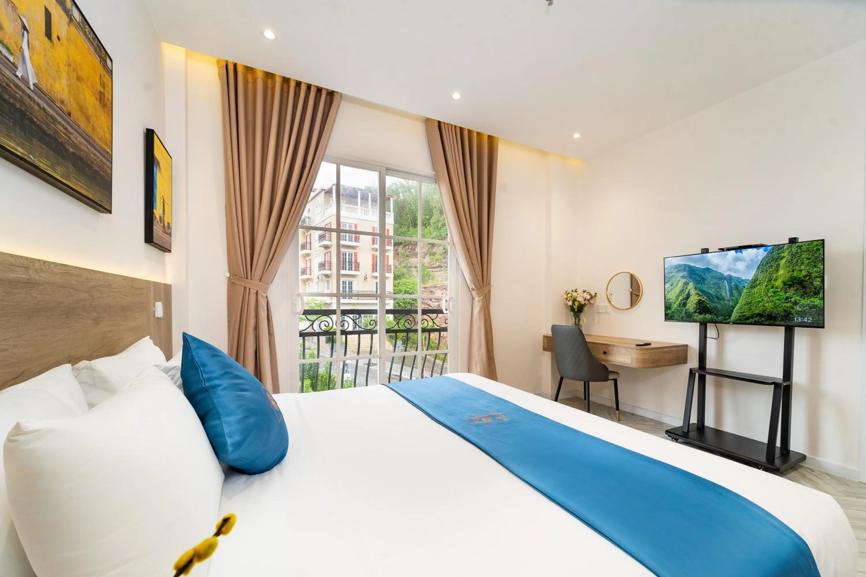 Bed in Novus Sol Hotel & Apartment Sunset Town Phu Quoc