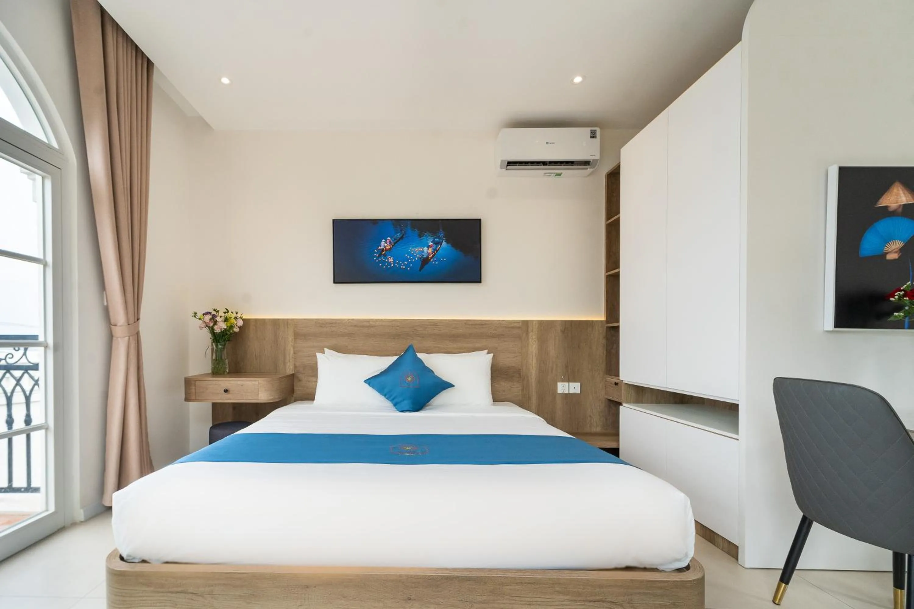 Bed in Novus Sol Hotel & Apartment Sunset Town Phu Quoc