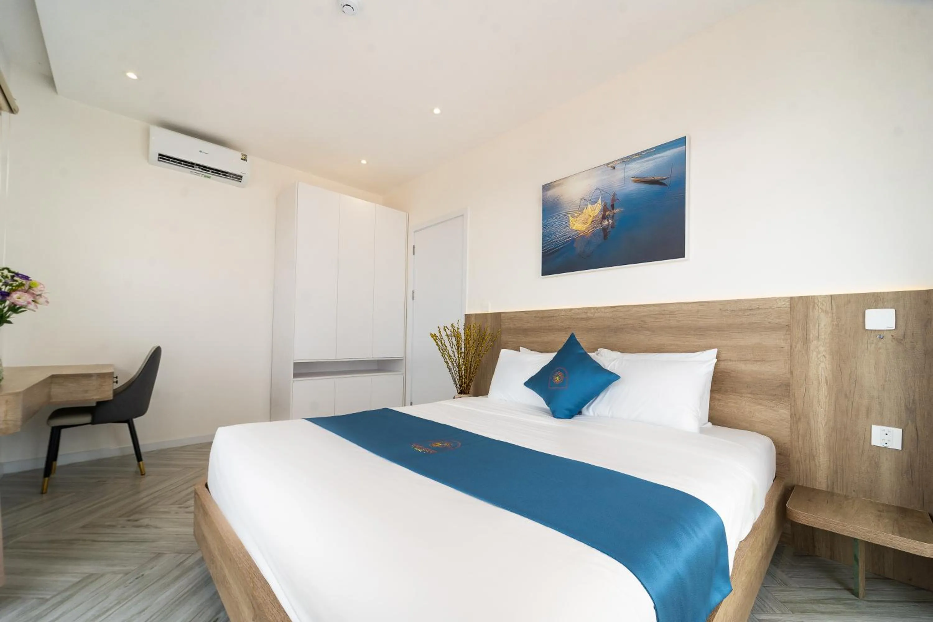 Bed in Novus Sol Hotel & Apartment Sunset Town Phu Quoc