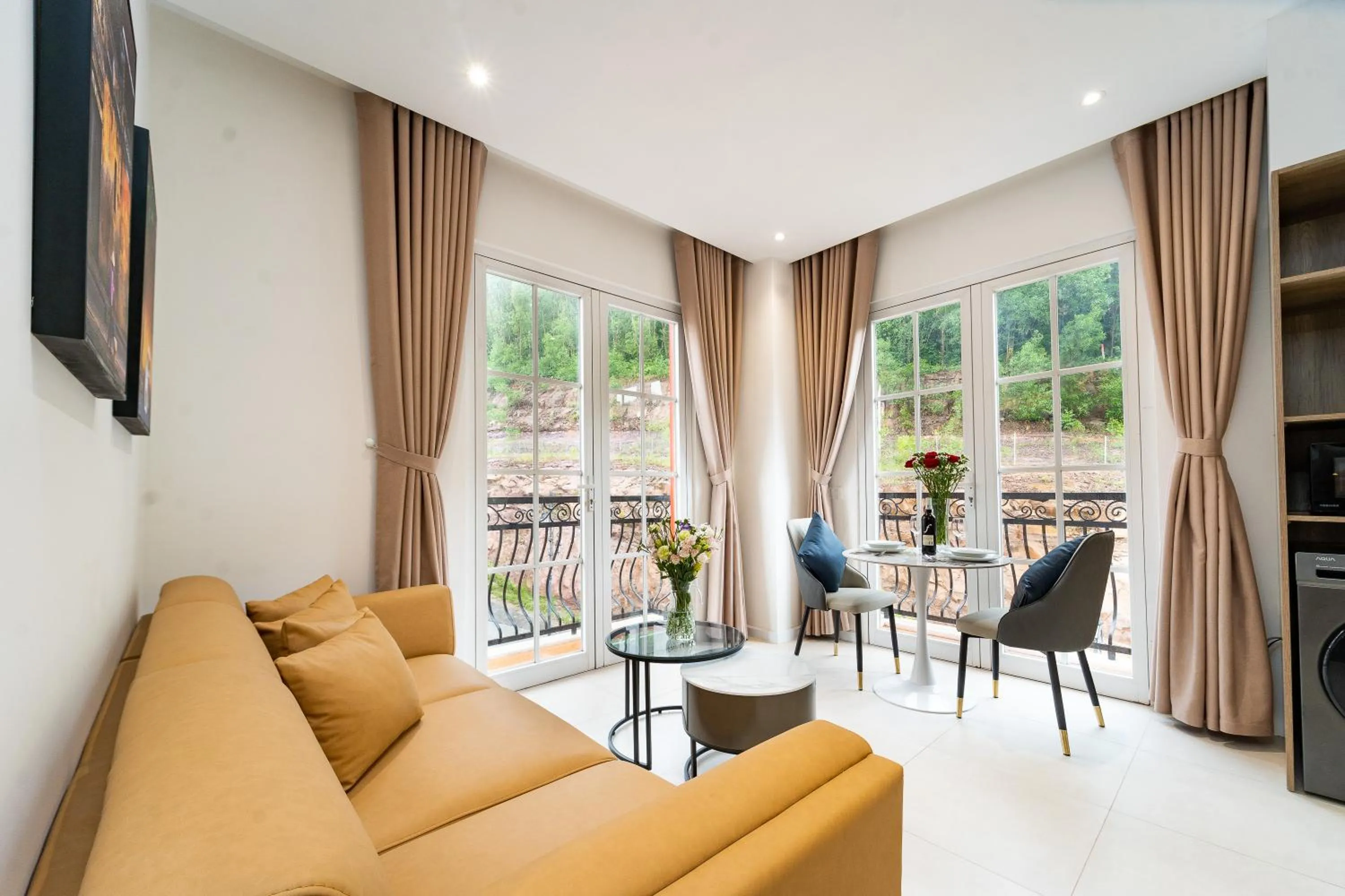 Novus Sol Hotel & Apartment Sunset Town Phu Quoc