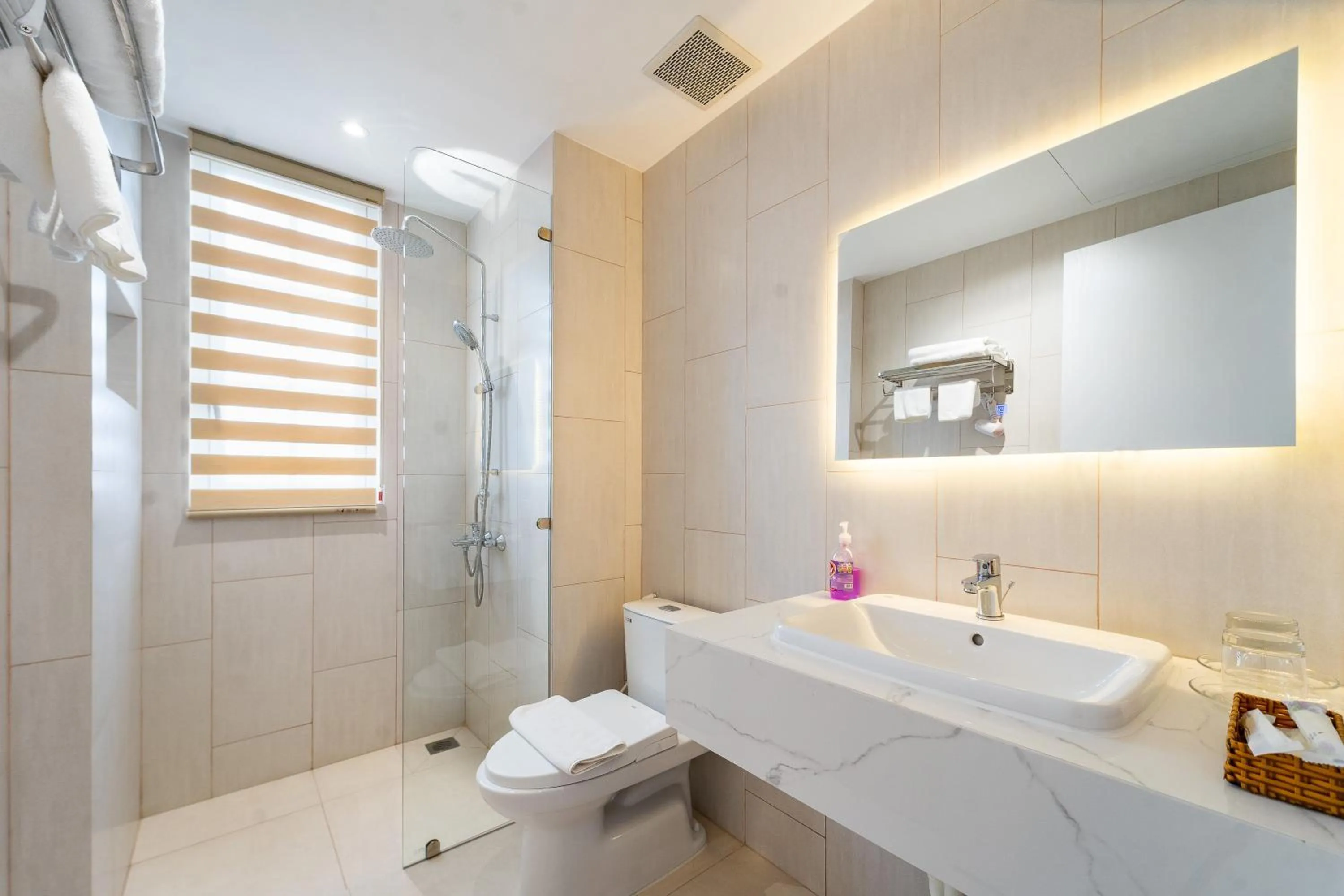 Shower in Novus Sol Hotel & Apartment Sunset Town Phu Quoc