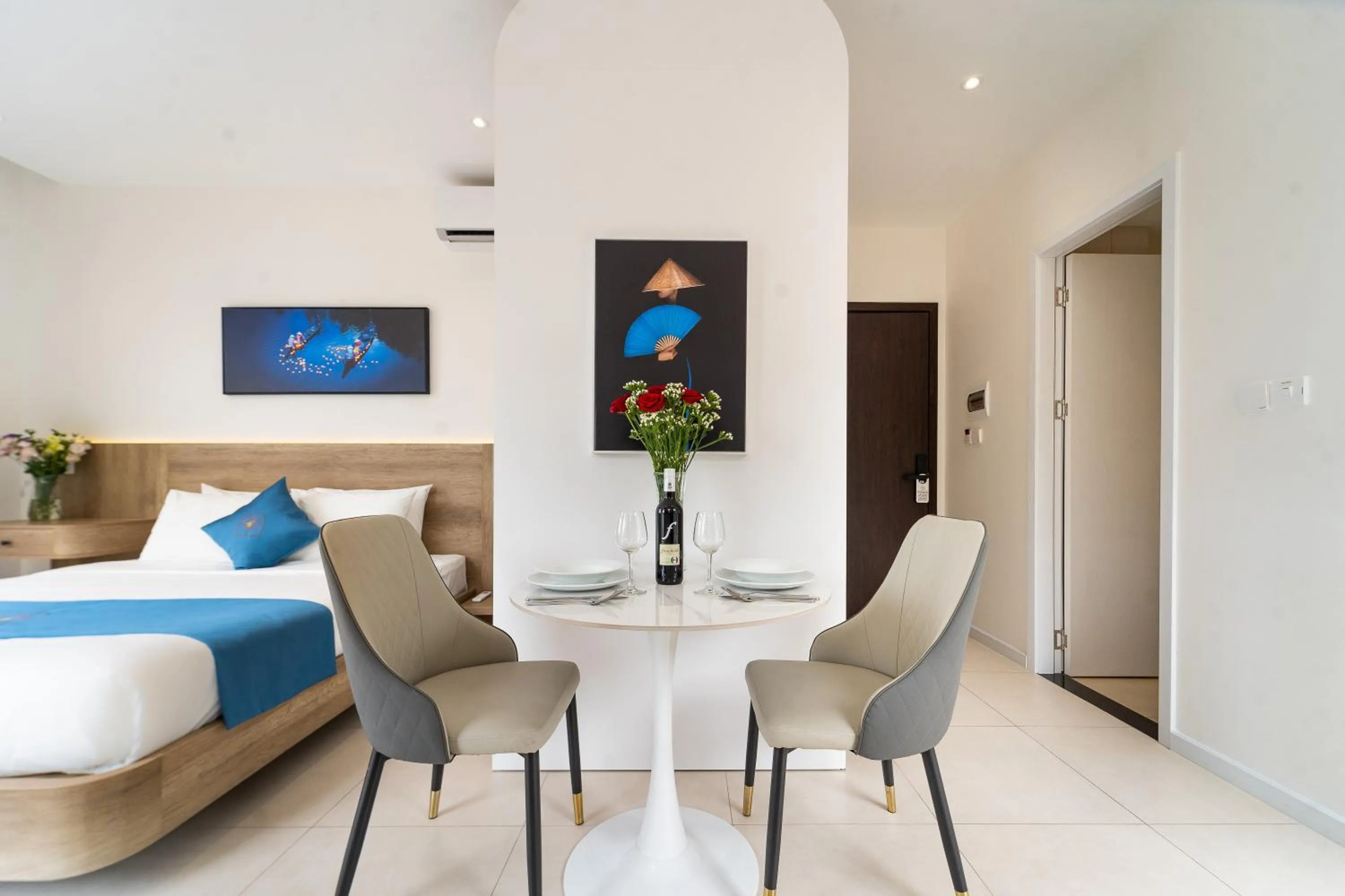 Bed in Novus Sol Hotel & Apartment Sunset Town Phu Quoc