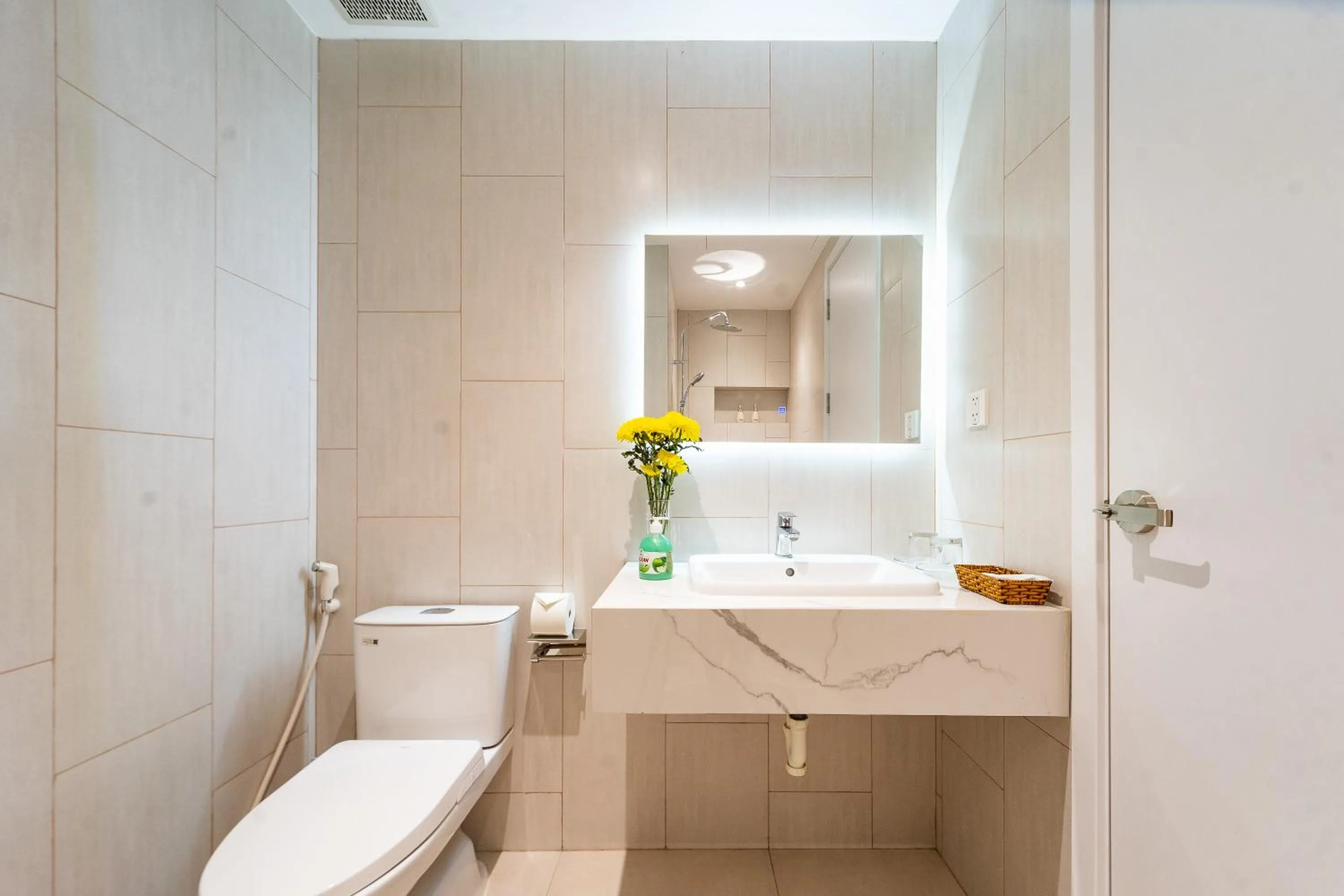 Shower in Novus Sol Hotel & Apartment Sunset Town Phu Quoc