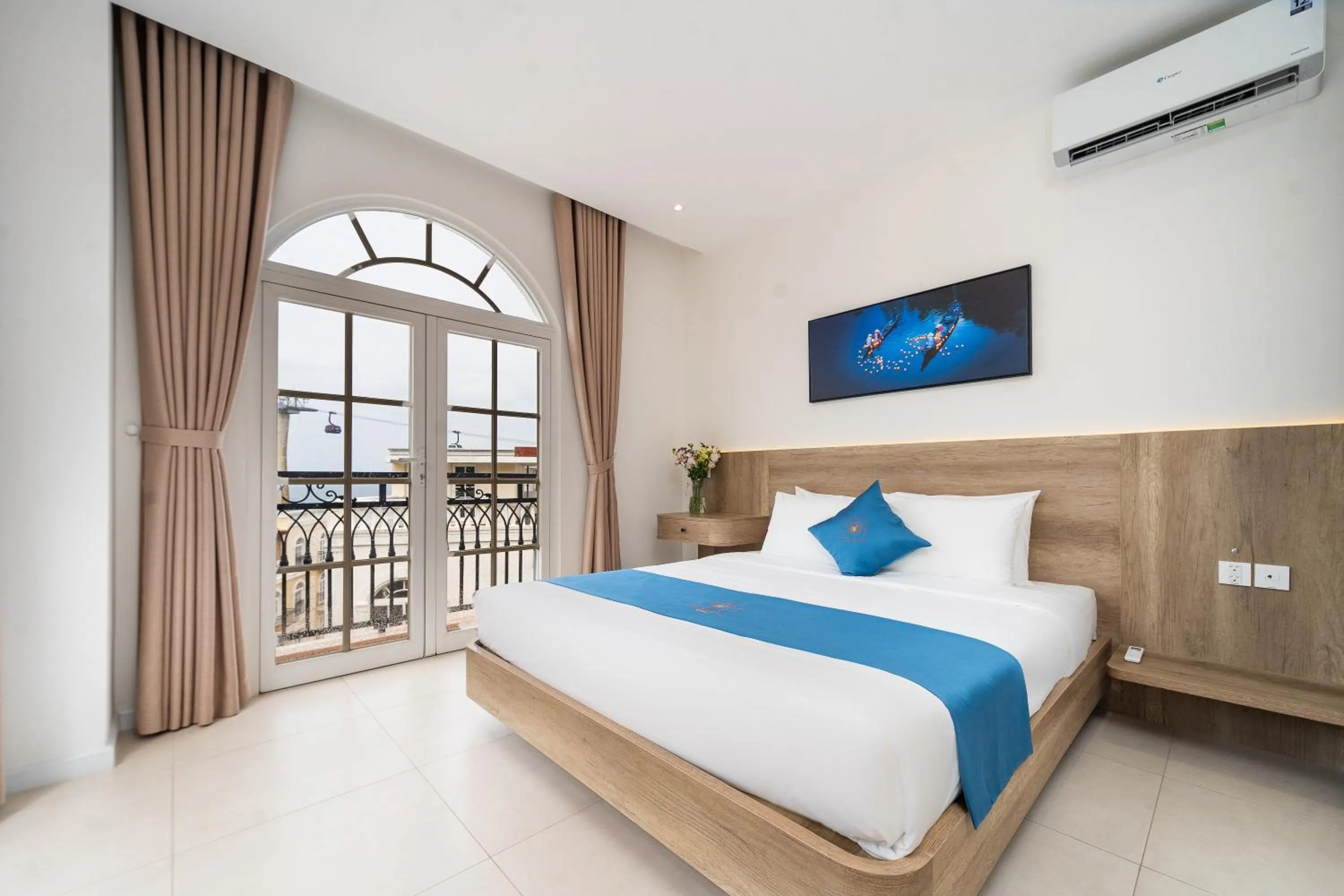 Bed in Novus Sol Hotel & Apartment Sunset Town Phu Quoc