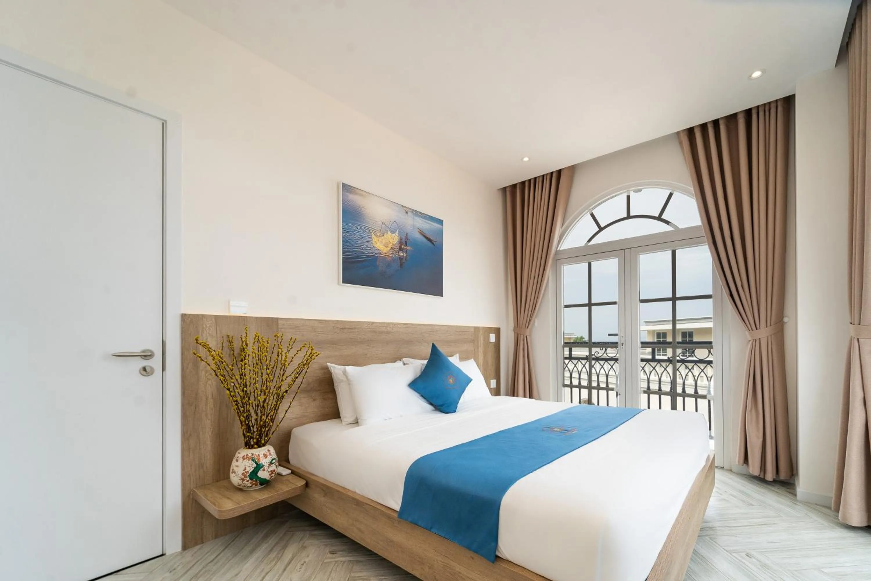 Bed in Novus Sol Hotel & Apartment Sunset Town Phu Quoc
