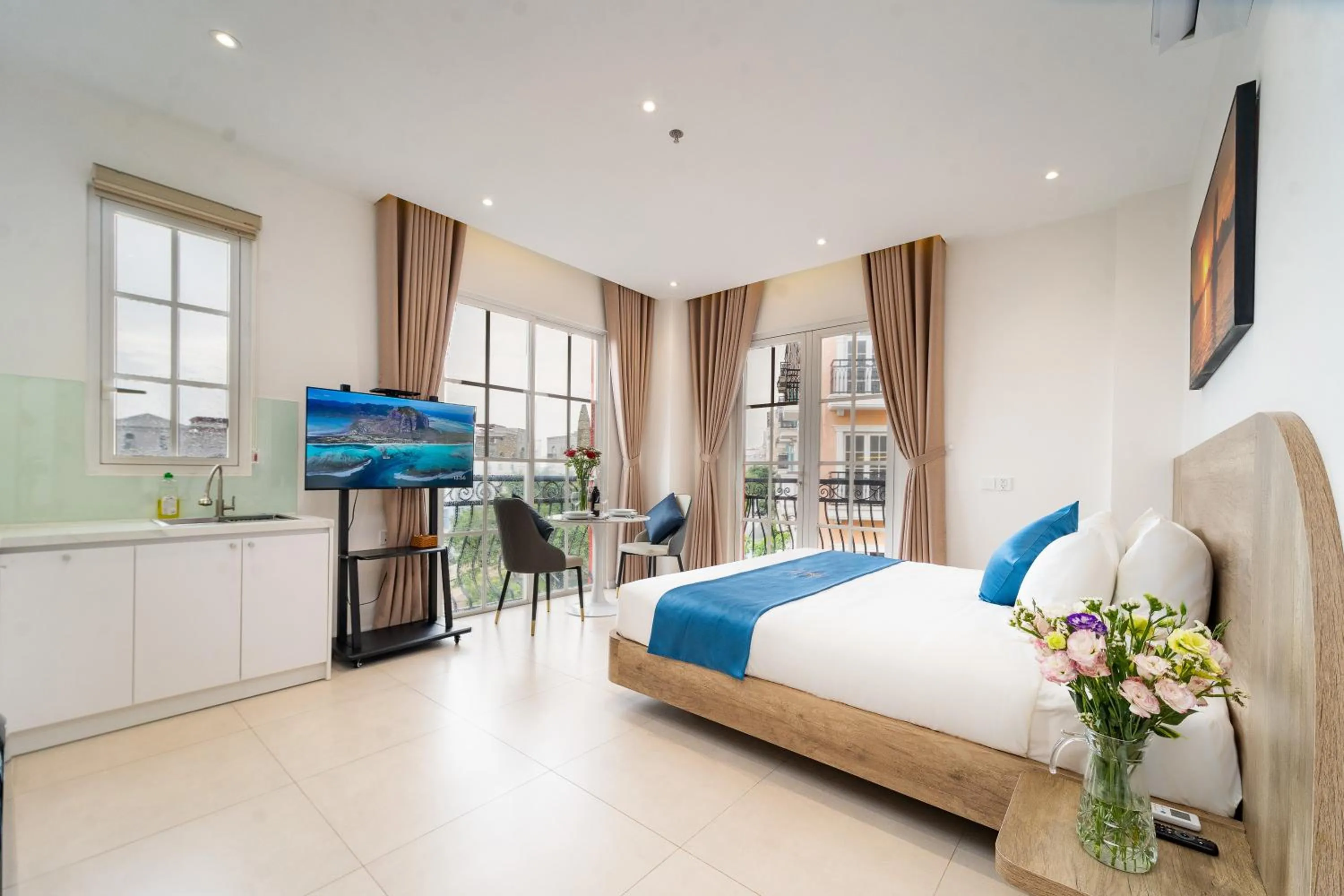 Bed in Novus Sol Hotel & Apartment Sunset Town Phu Quoc