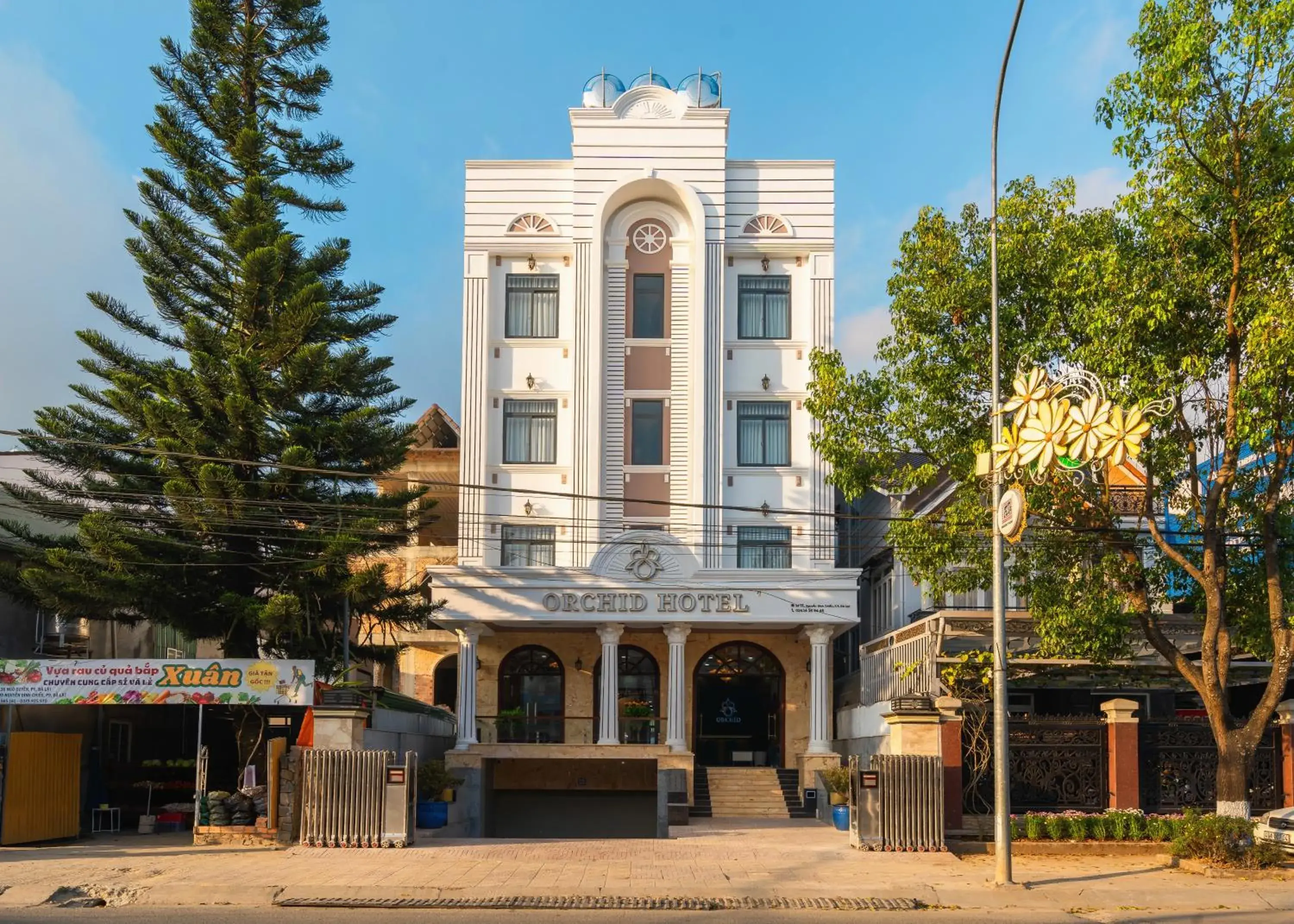 Property building in ORCHID Hotel Property building in ORCHID Hotel
