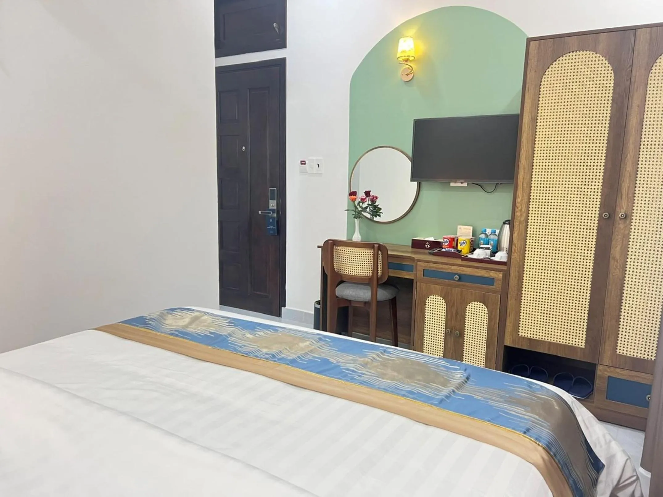 Photo of the whole room, Bed in ORCHID Hotel