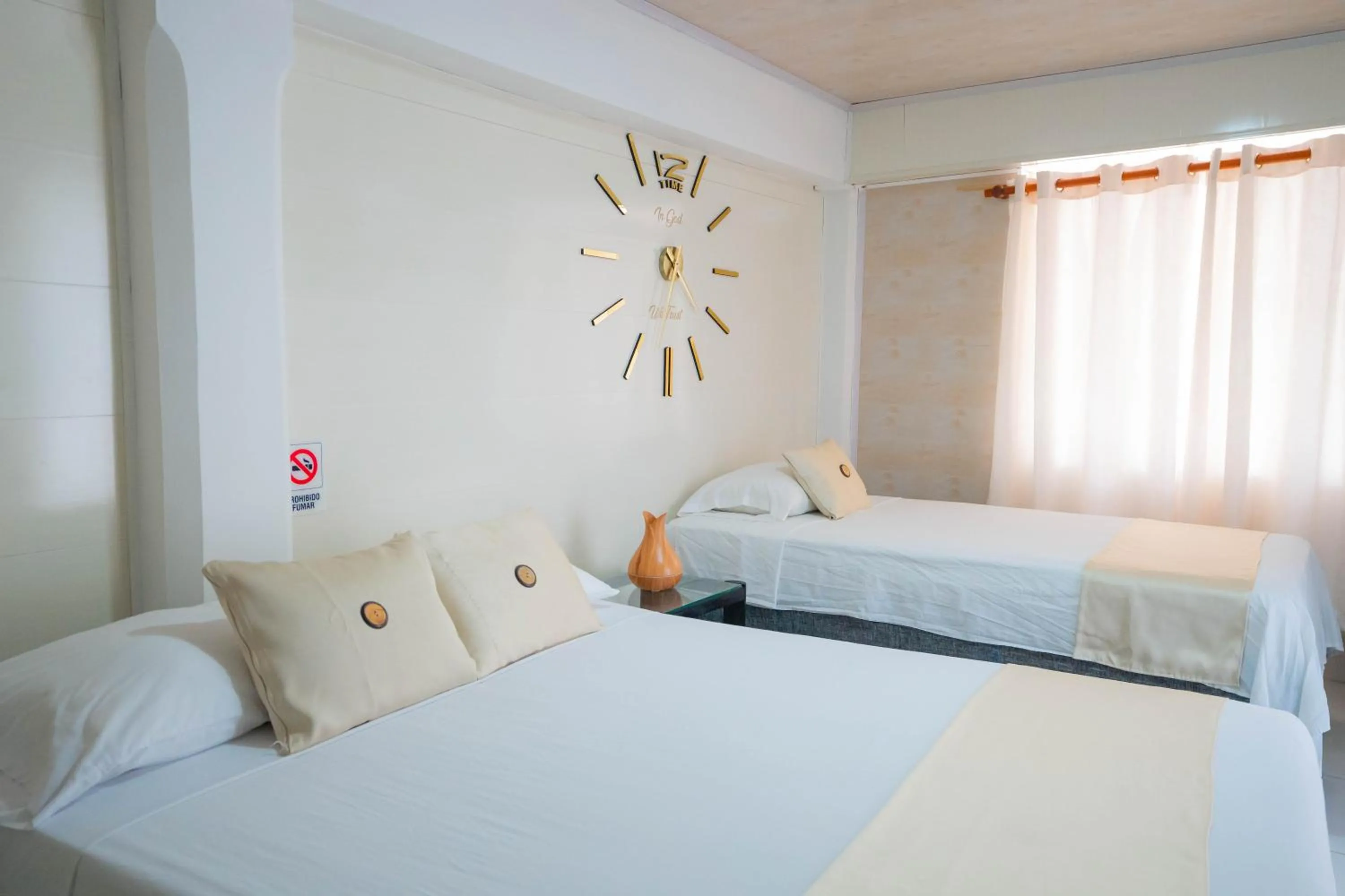 Bedroom, Bed in Posada Jasmina Place