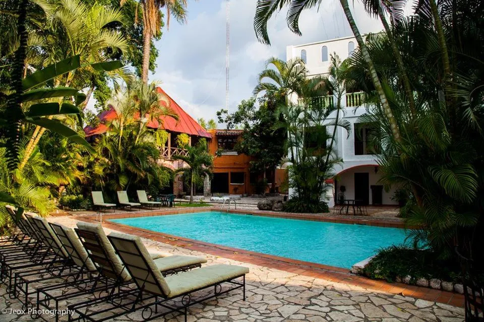 Property building in Hotel Ciudad Blanca