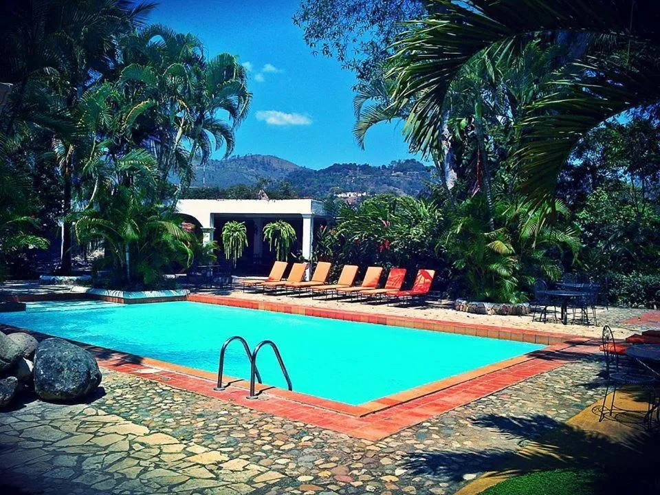 Swimming pool in Hotel Ciudad Blanca
