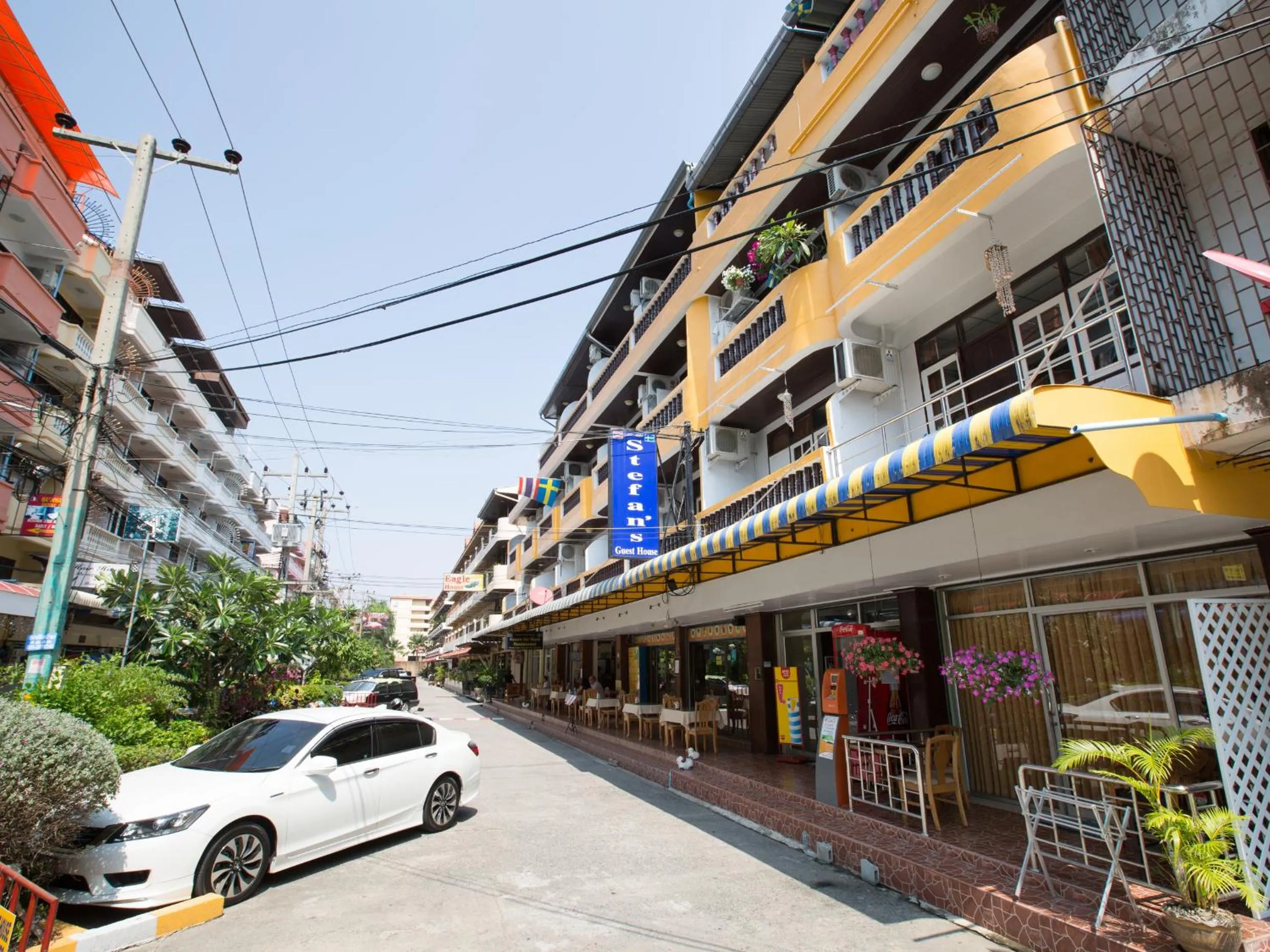 Property building in Stefan's Guesthouse