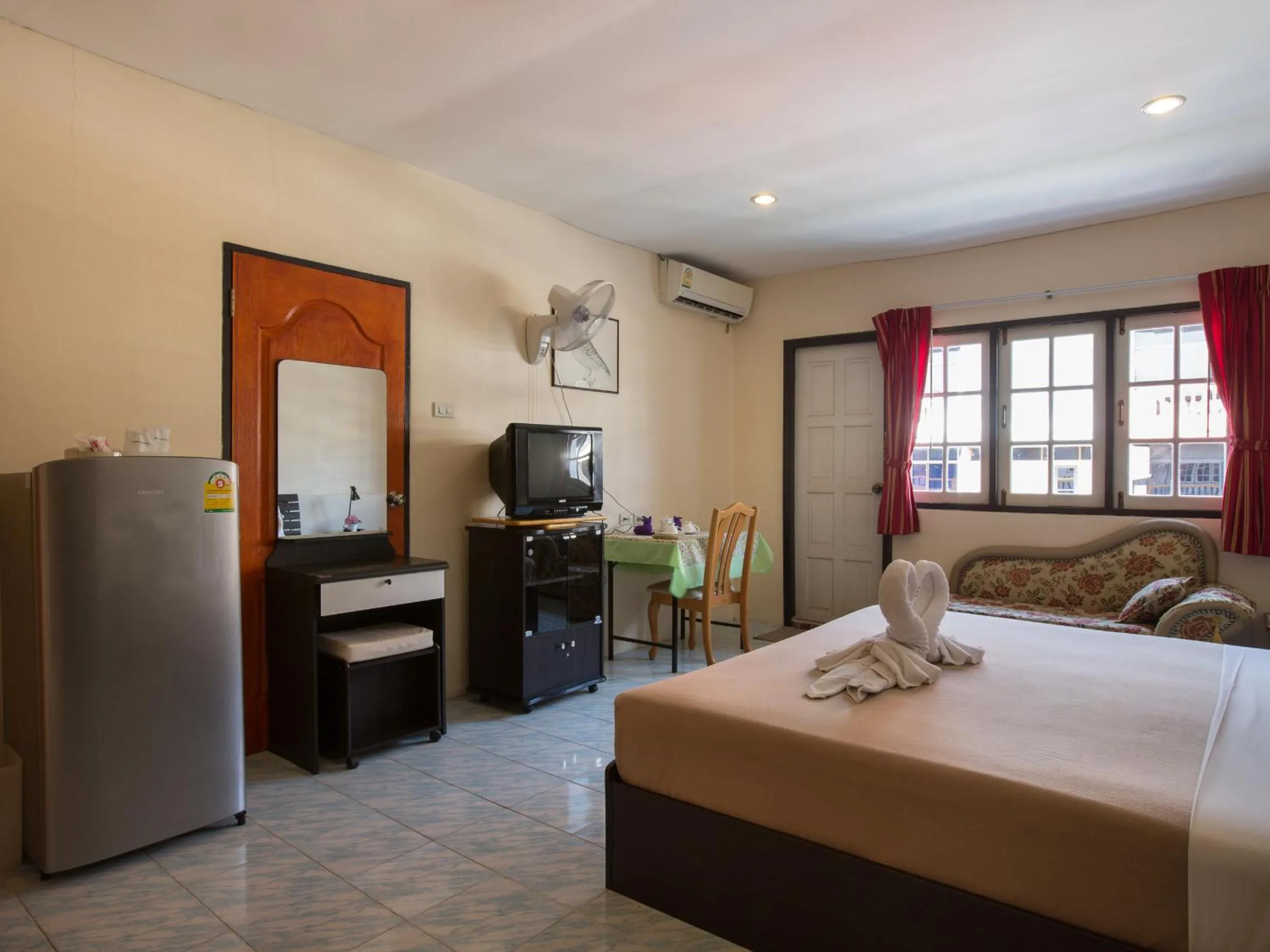 Bed in Stefan's Guesthouse