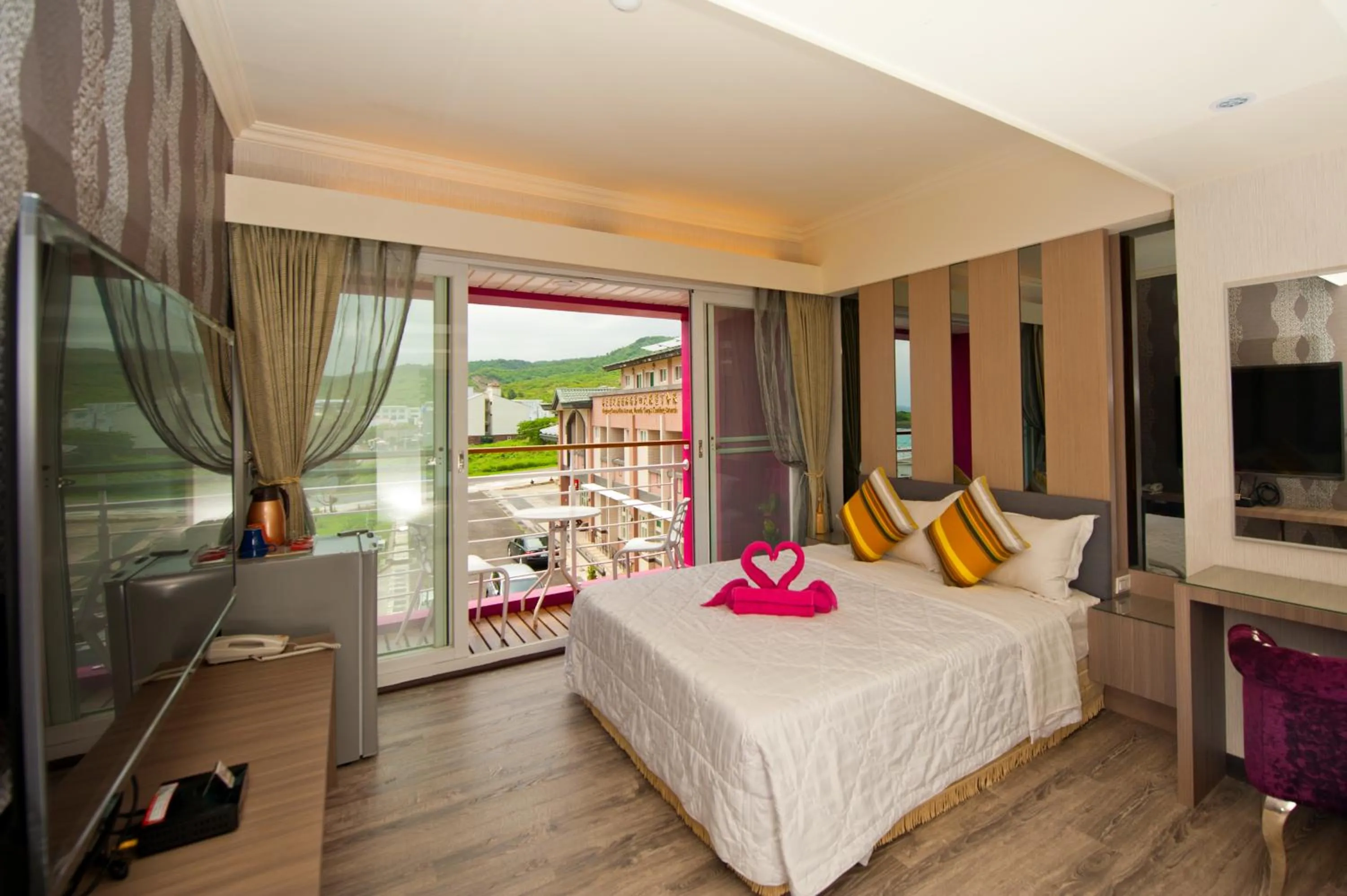 Bed in 墾丁品喬旅店