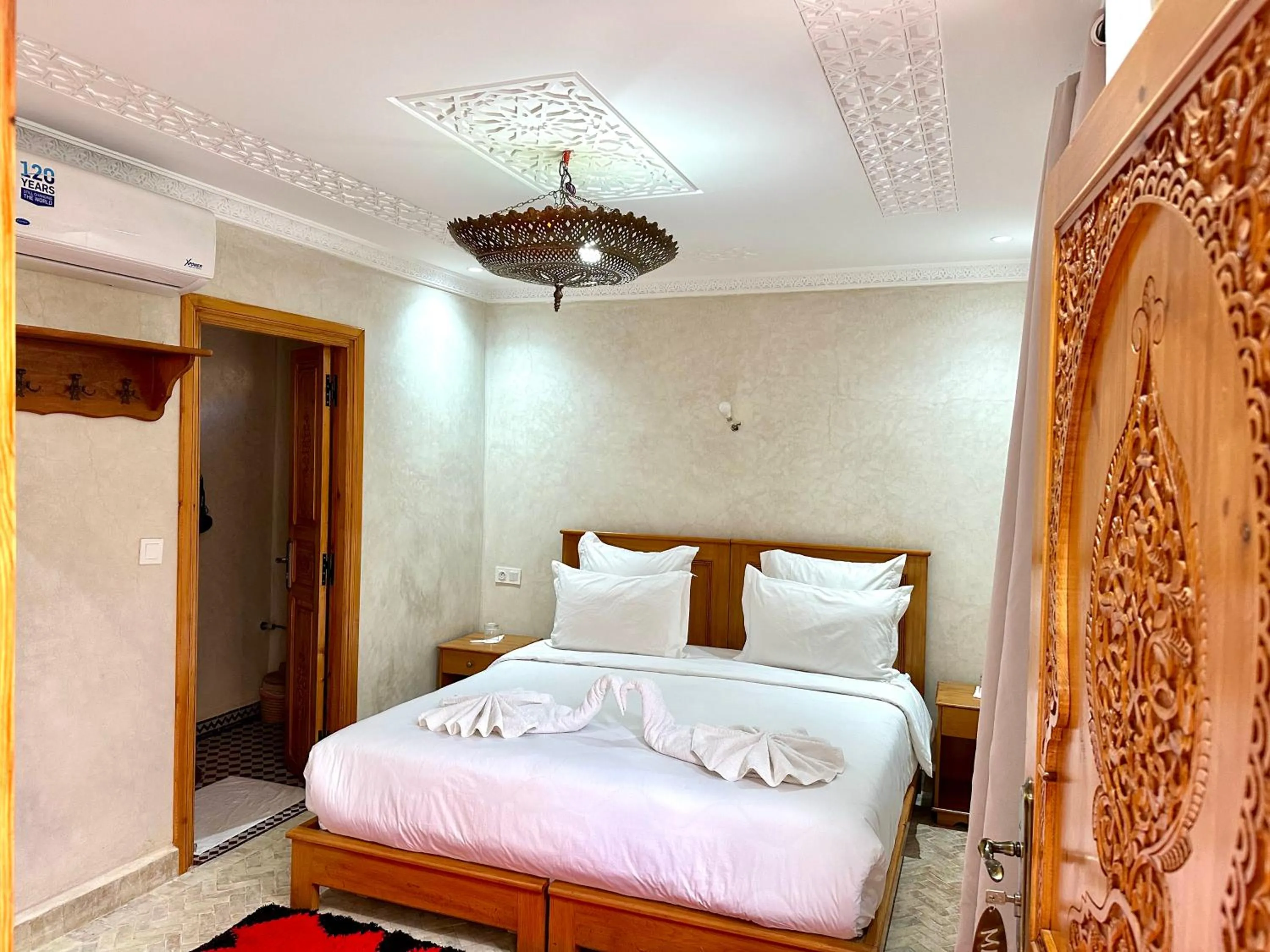 Photo of the whole room, Bed in Riad Rose Mati