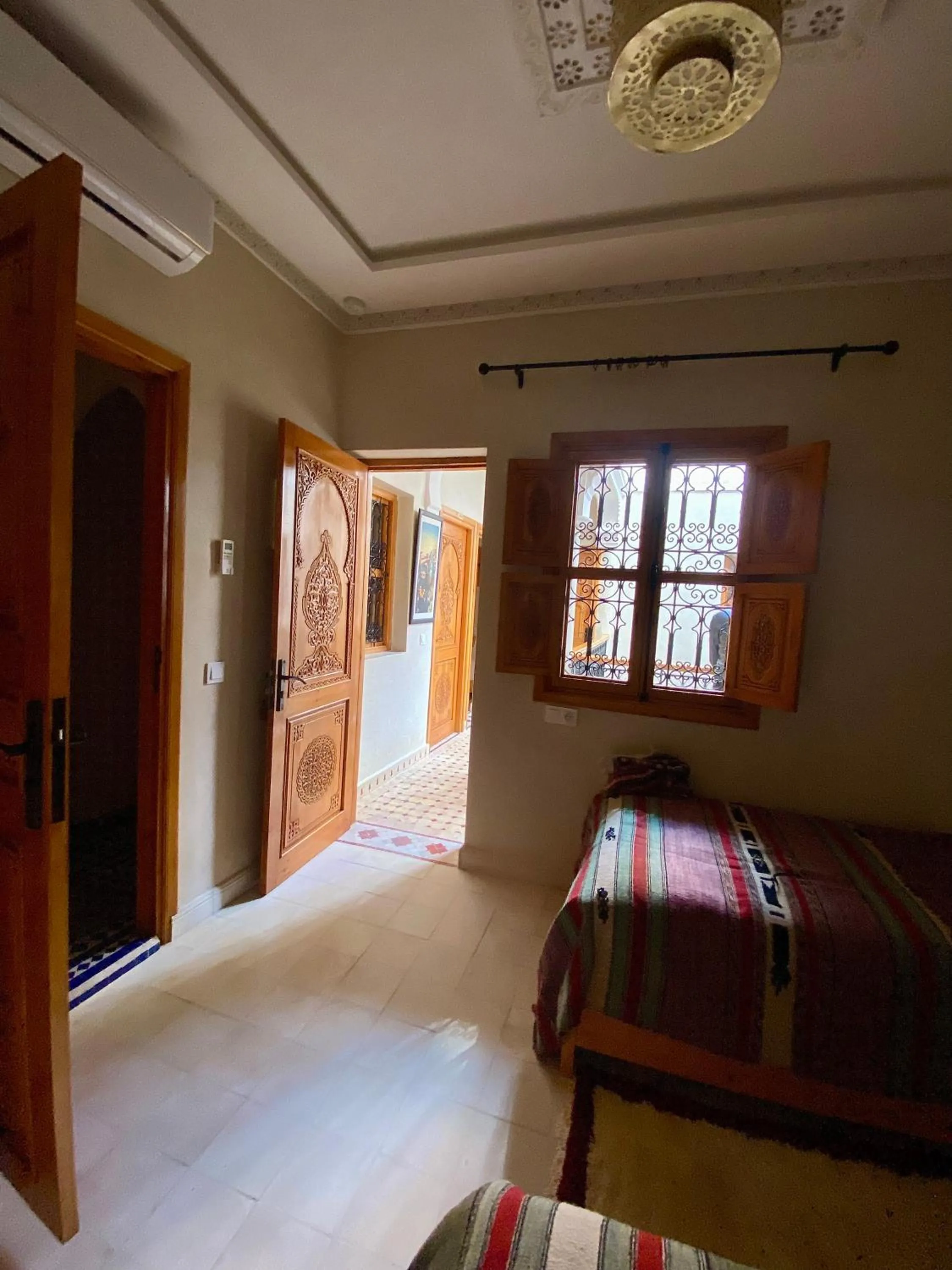 Photo of the whole room, Bed in Riad Rose Mati
