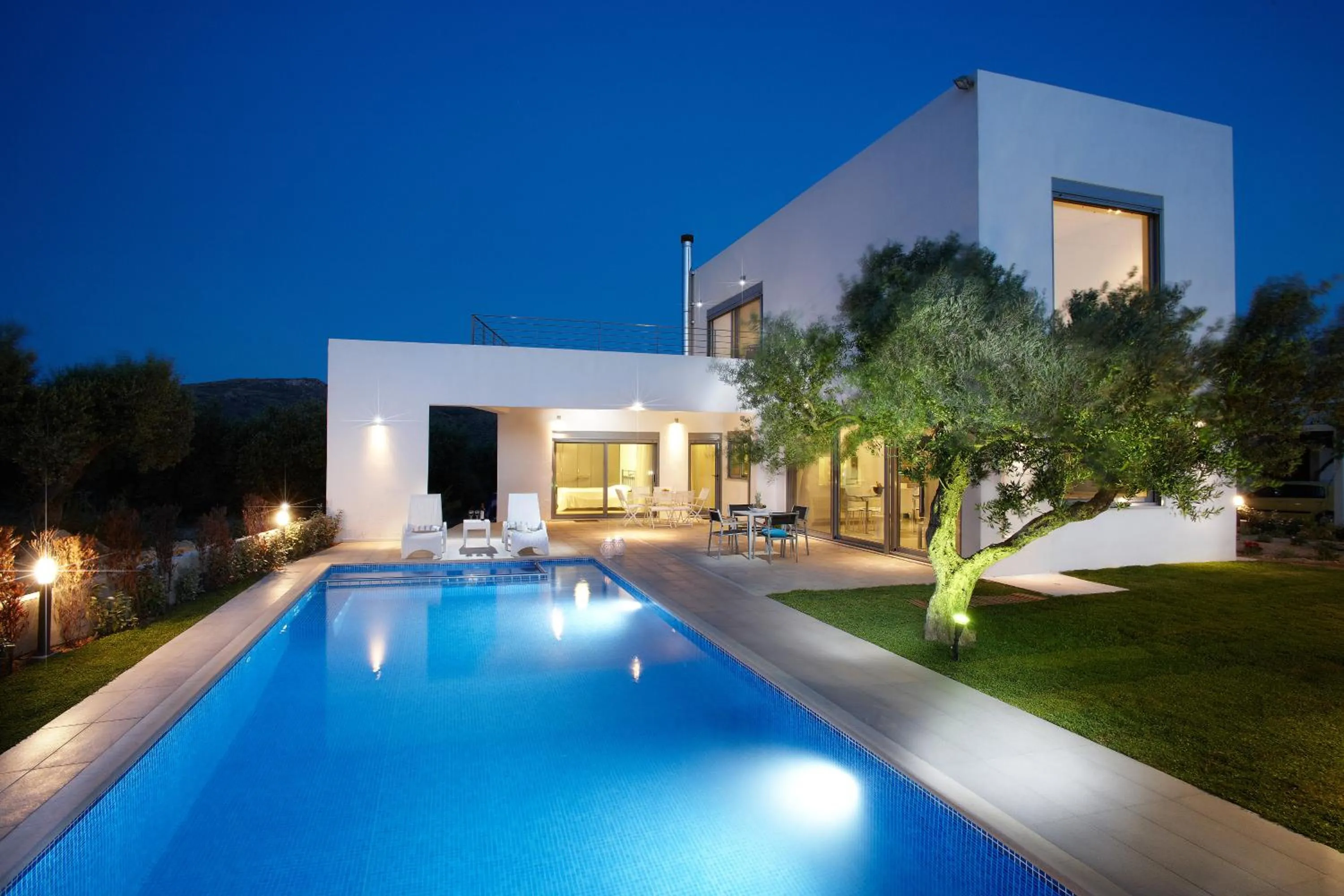 Property building in Gramvousa Villas