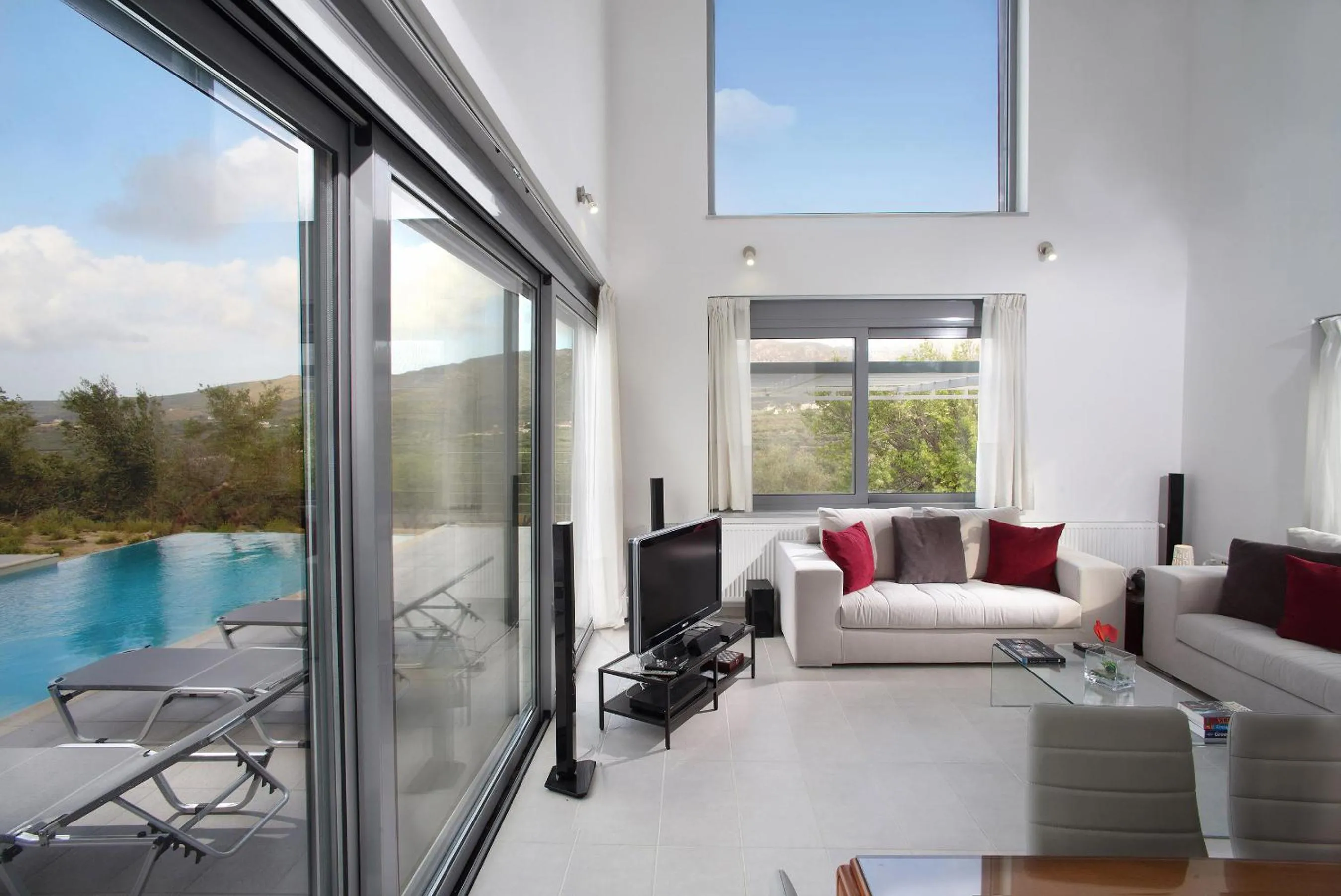 TV and multimedia in Gramvousa Villas