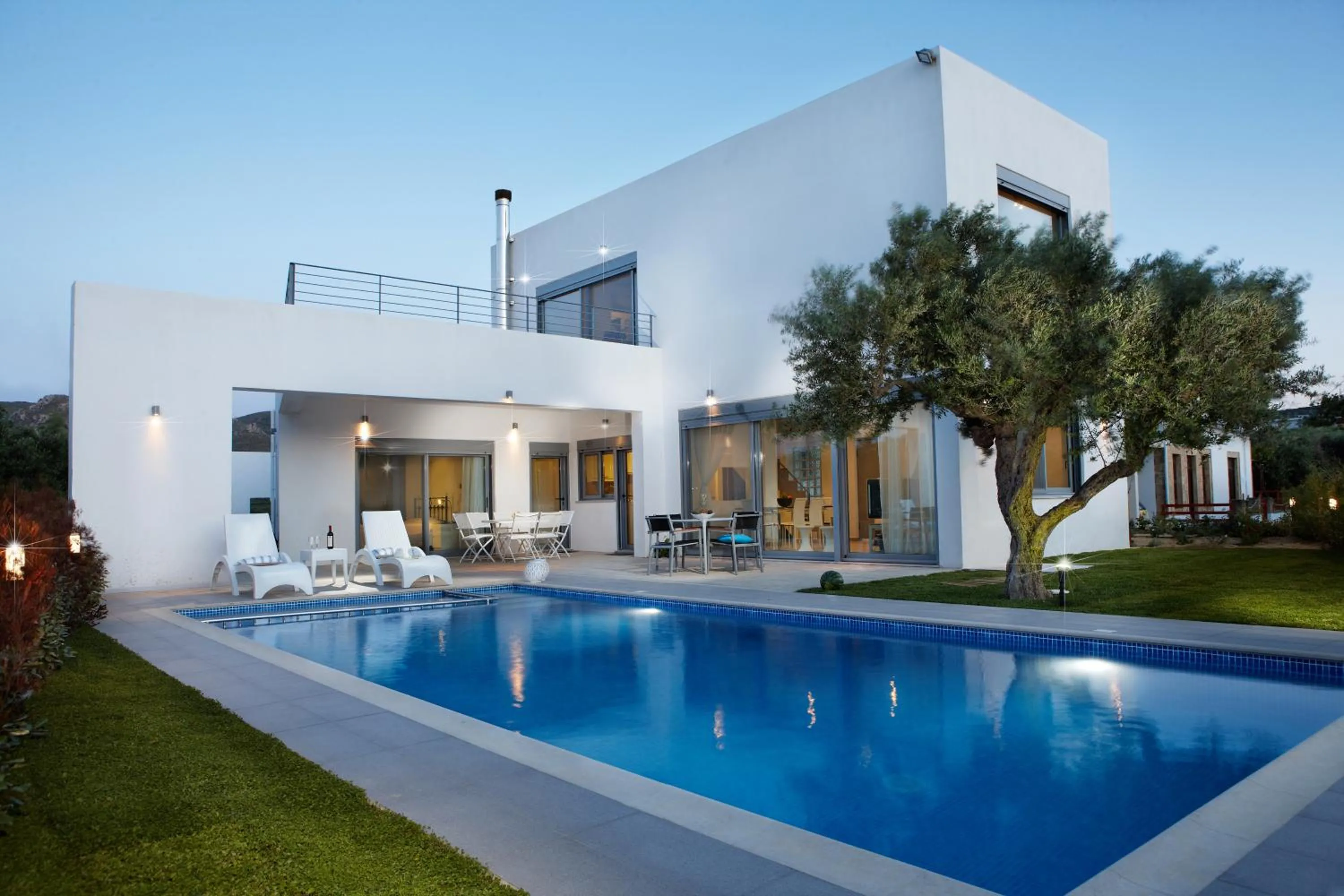 Property building in Gramvousa Villas