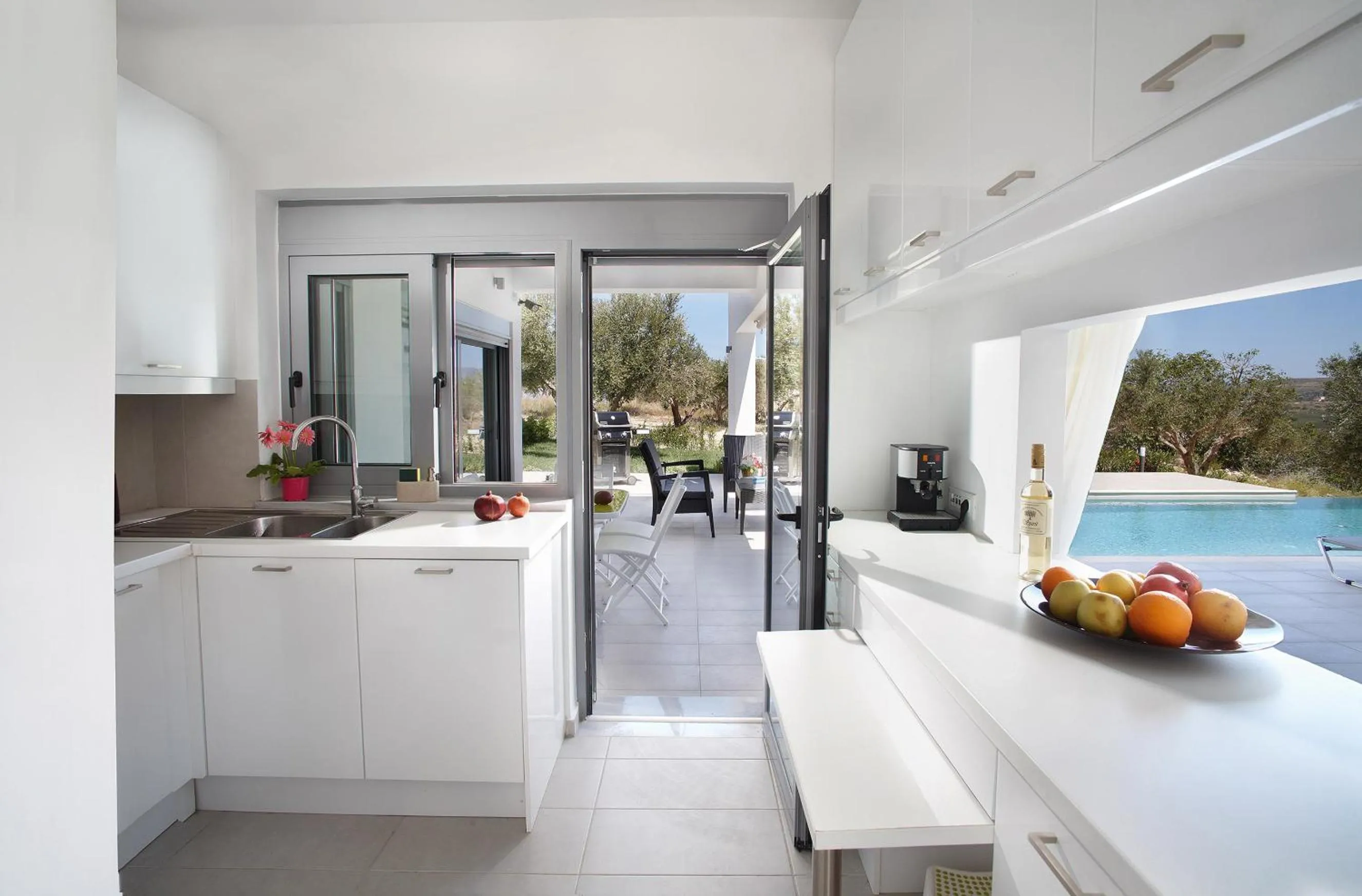 Coffee/tea facilities in Gramvousa Villas