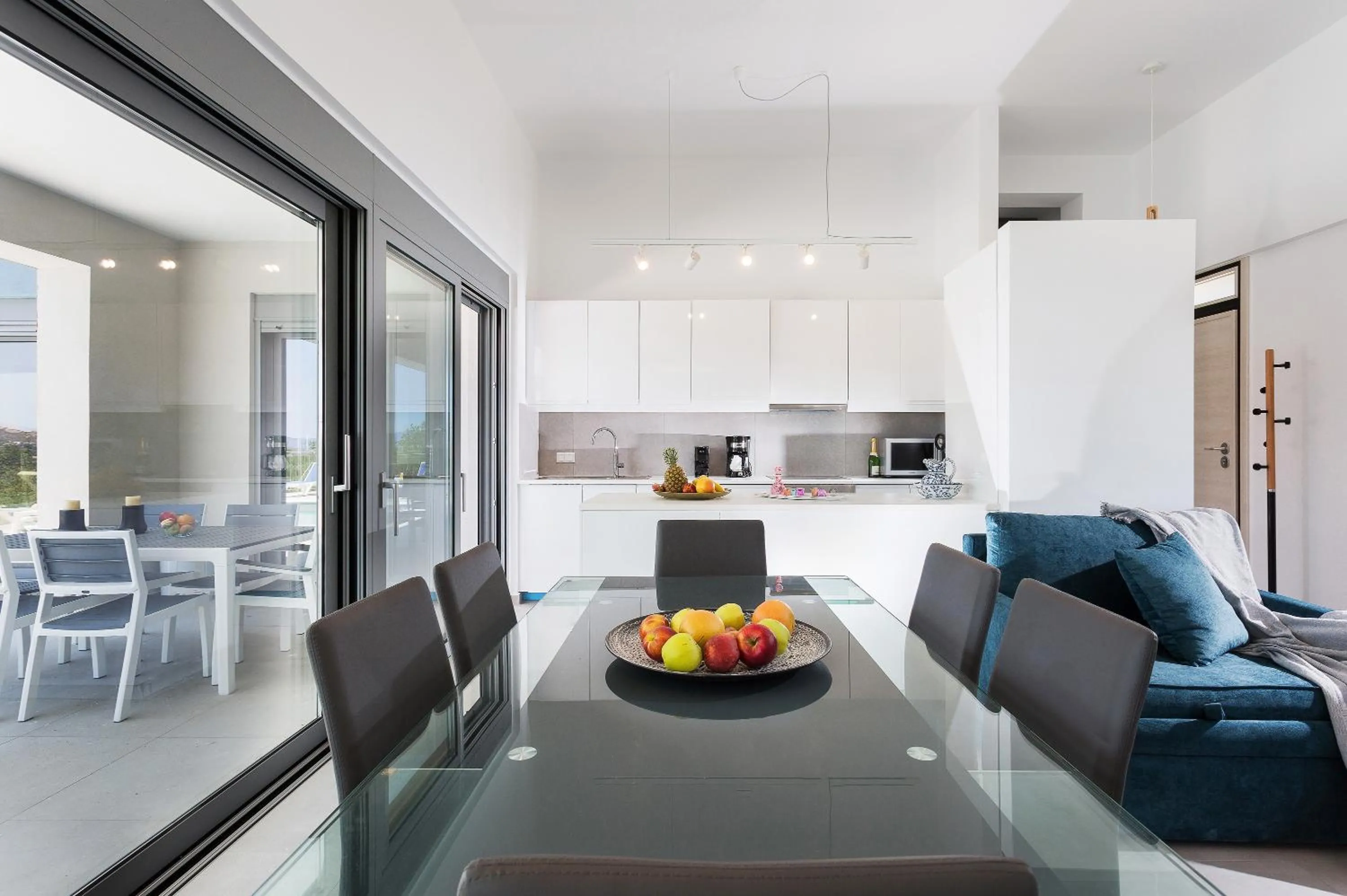Kitchen or kitchenette in Gramvousa Villas