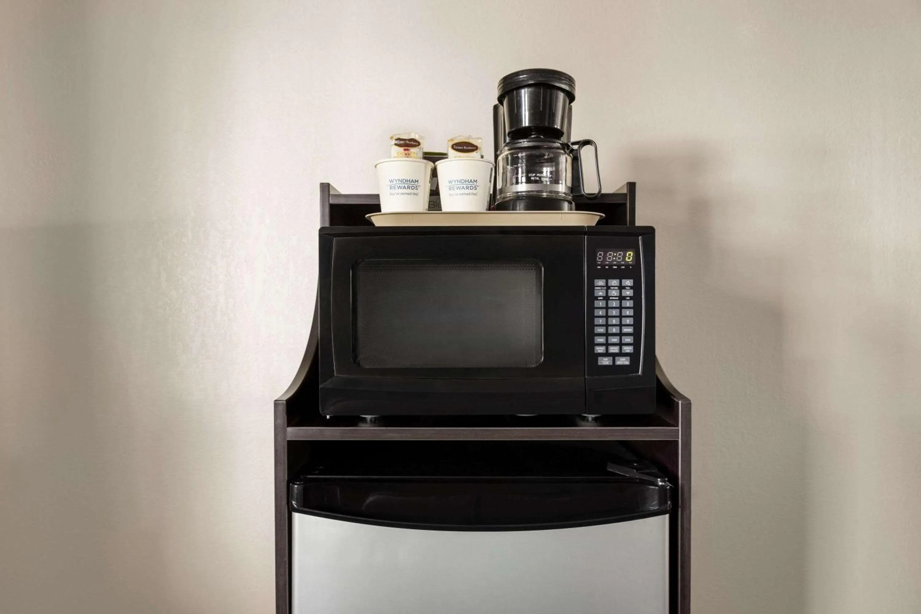 Photo of the whole room in Baymont by Wyndham Cortez