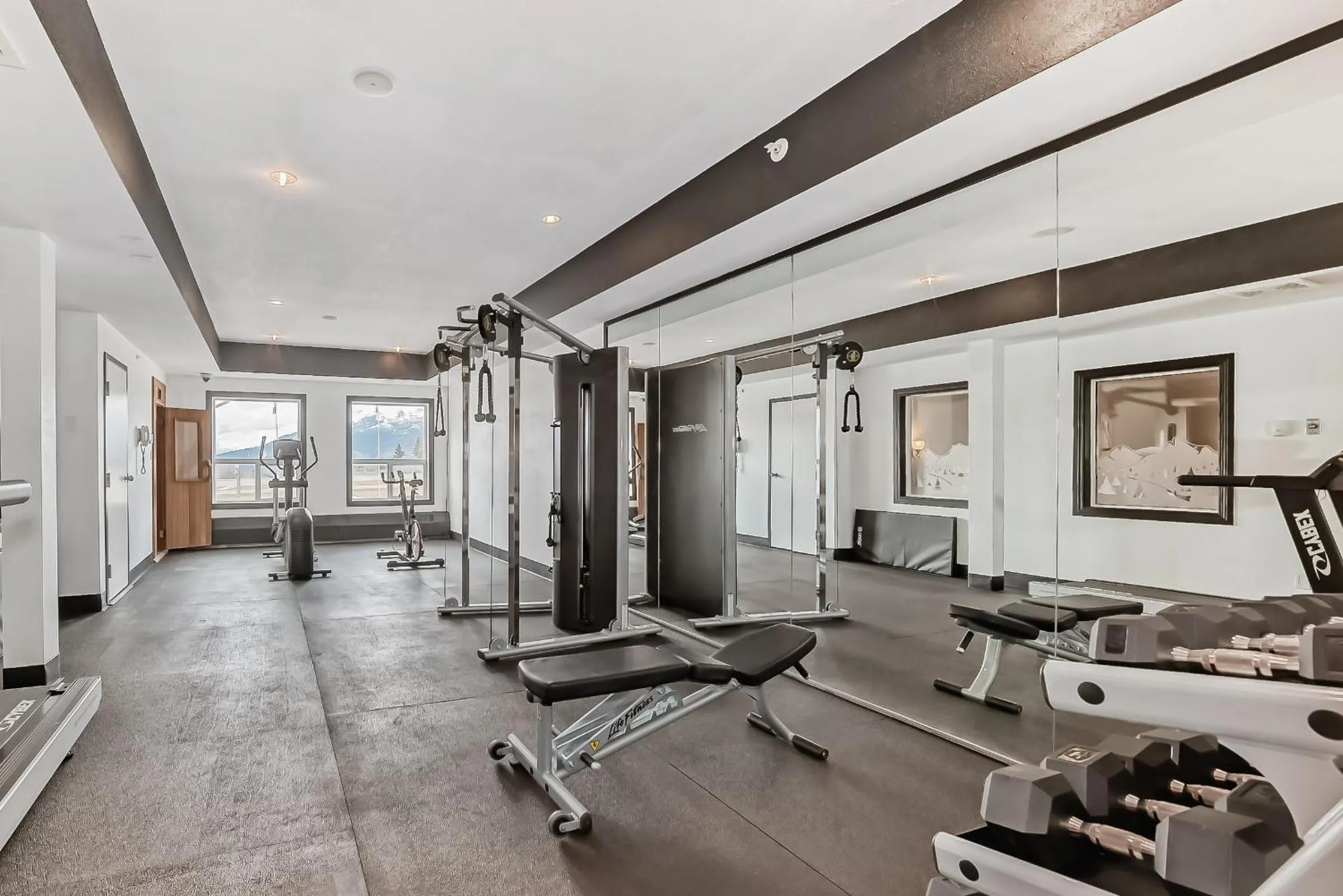 Fitness centre/facilities in Grande Cache Inn & Suites