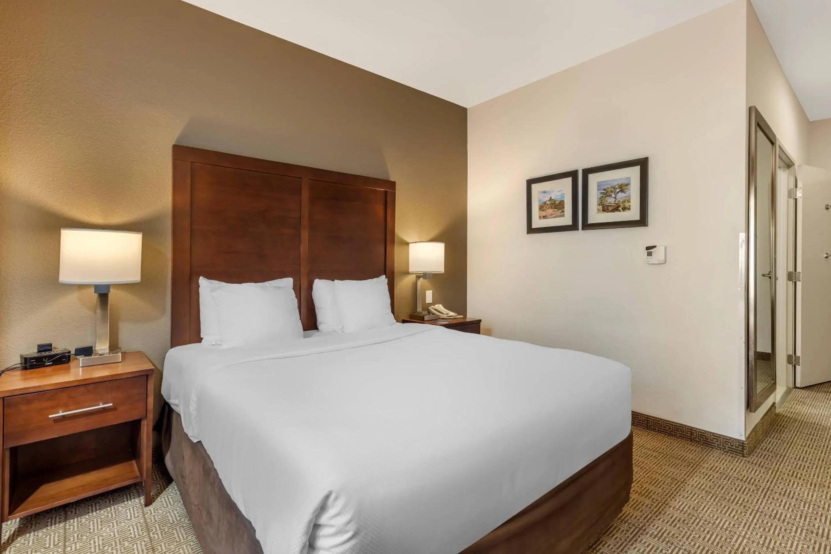 Bedroom, Bed in Comfort Inn & Suites Aztec - Farmington Area