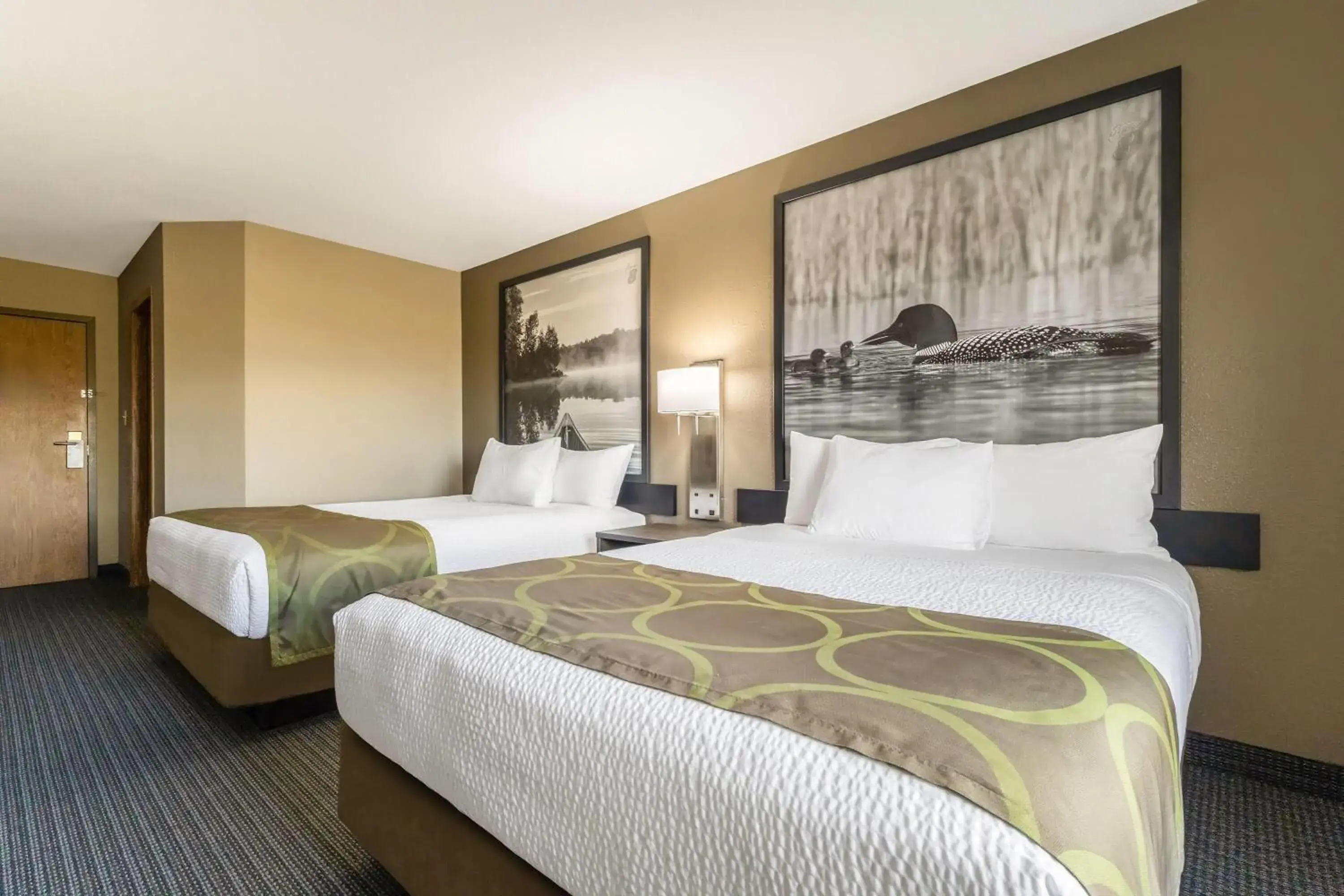 Bed in Super 8 by Wyndham Prince Albert Bed in Super 8 by Wyndham Prince Albert